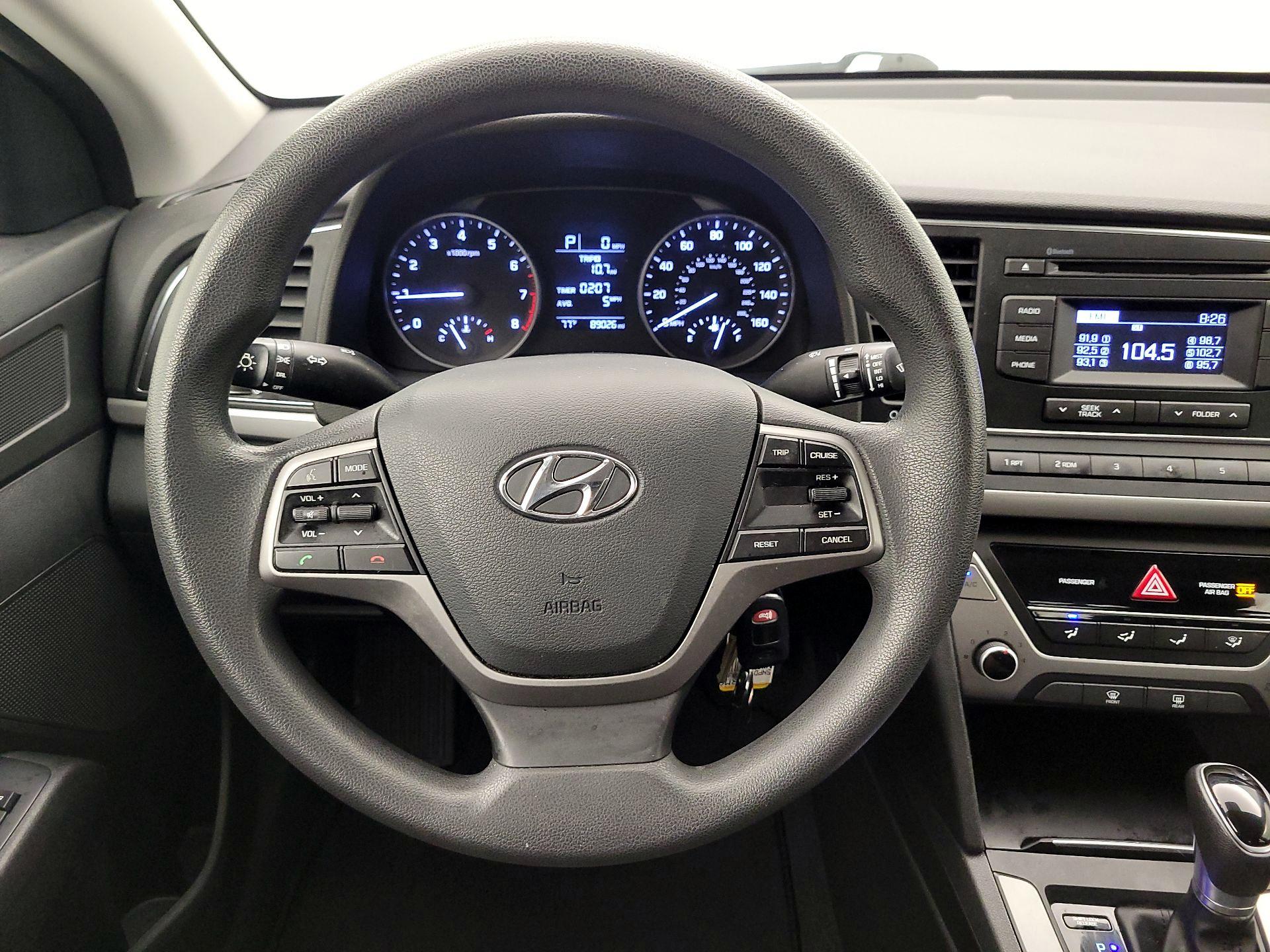 Thumbnail: 2018 Hyundai Elantra - 10