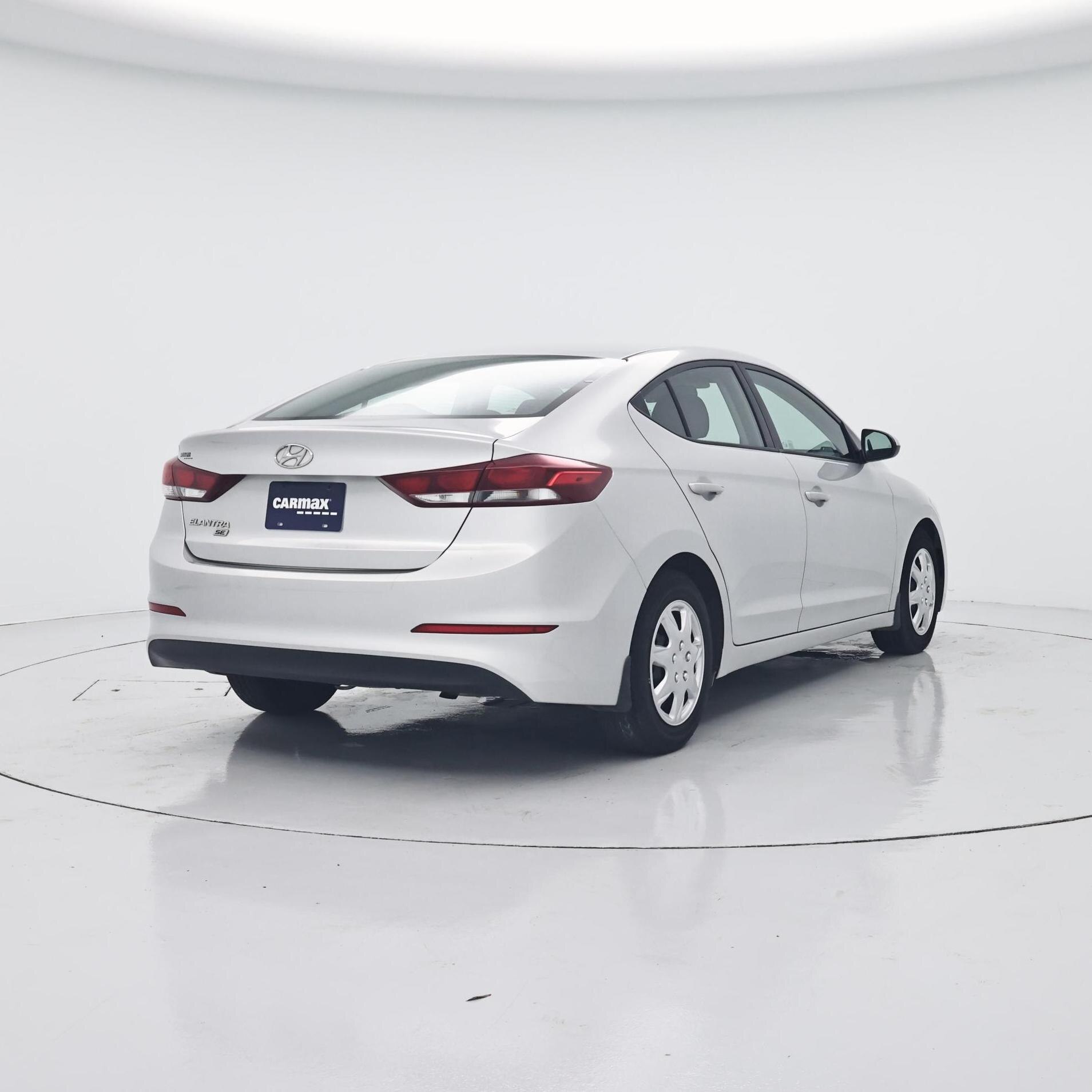 Thumbnail: 2018 Hyundai Elantra - 8