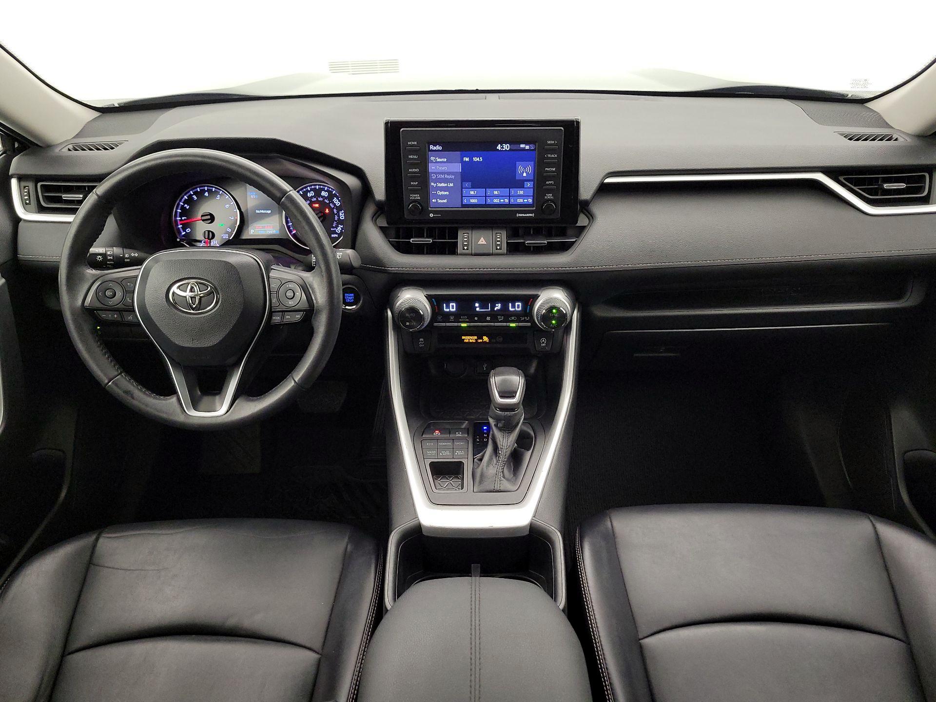 Thumbnail: 2022 Toyota RAV4 - 9