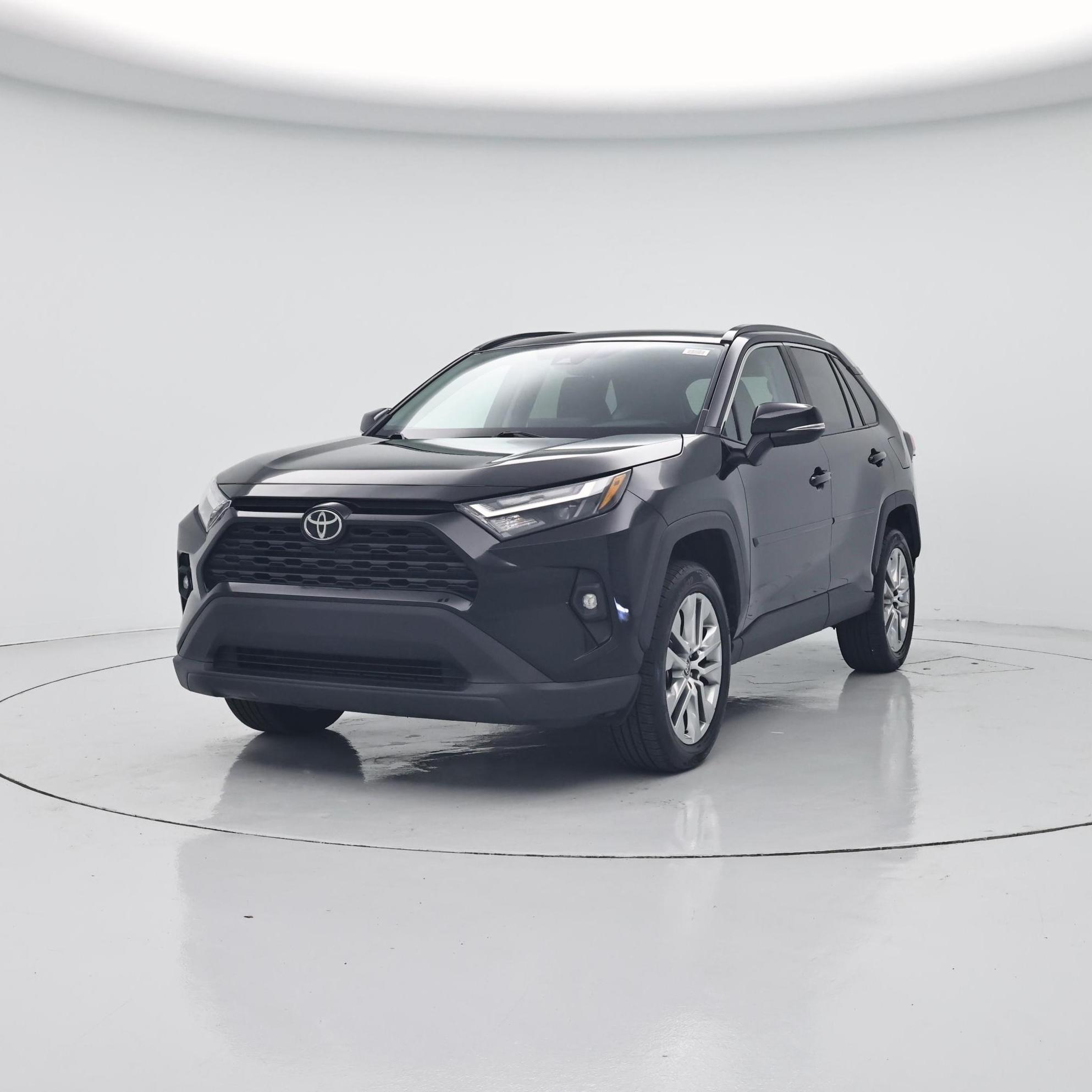 Thumbnail: 2022 Toyota RAV4 - 4