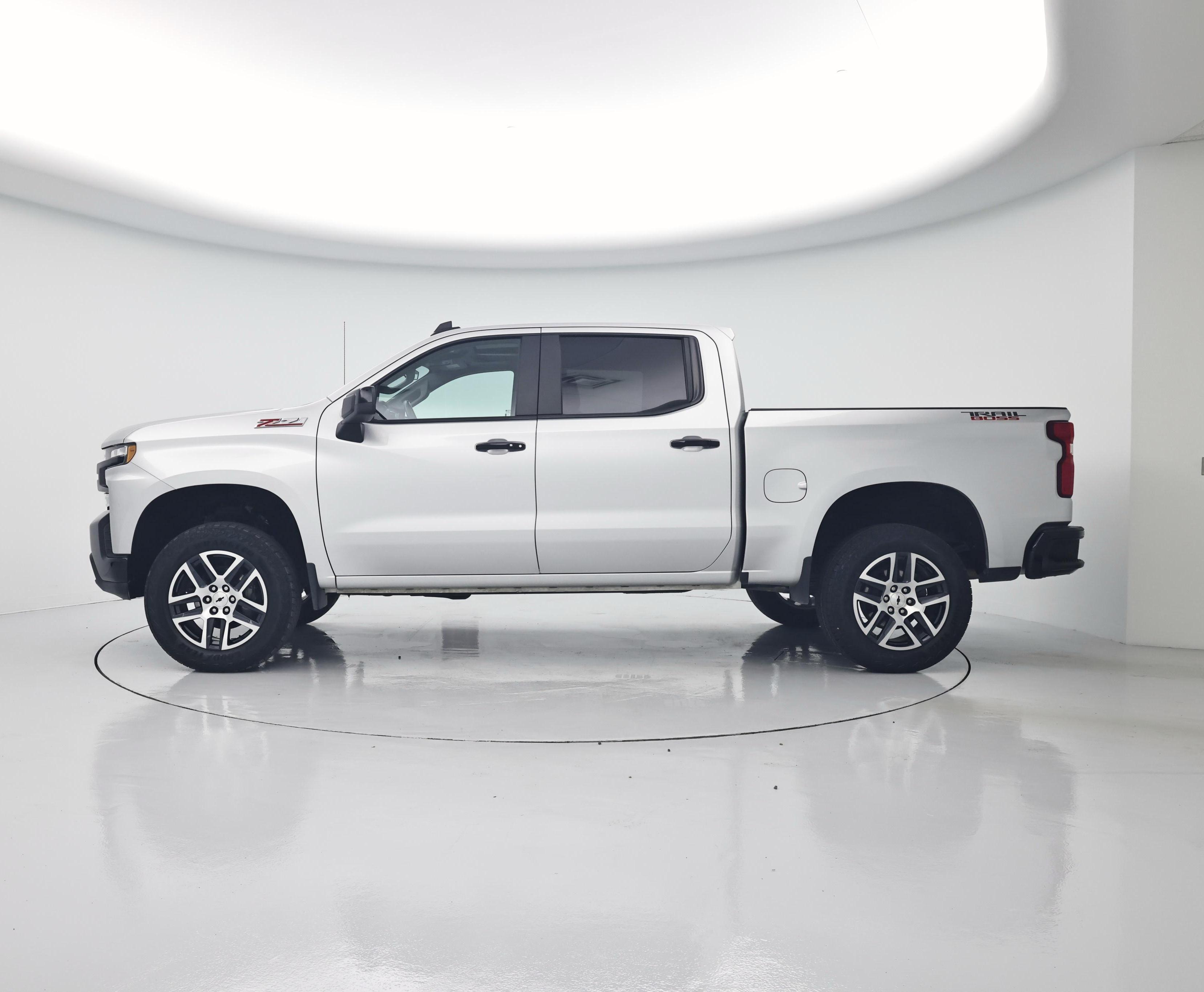 Thumbnail: 2020 Chevrolet Silverado 1500 - 3