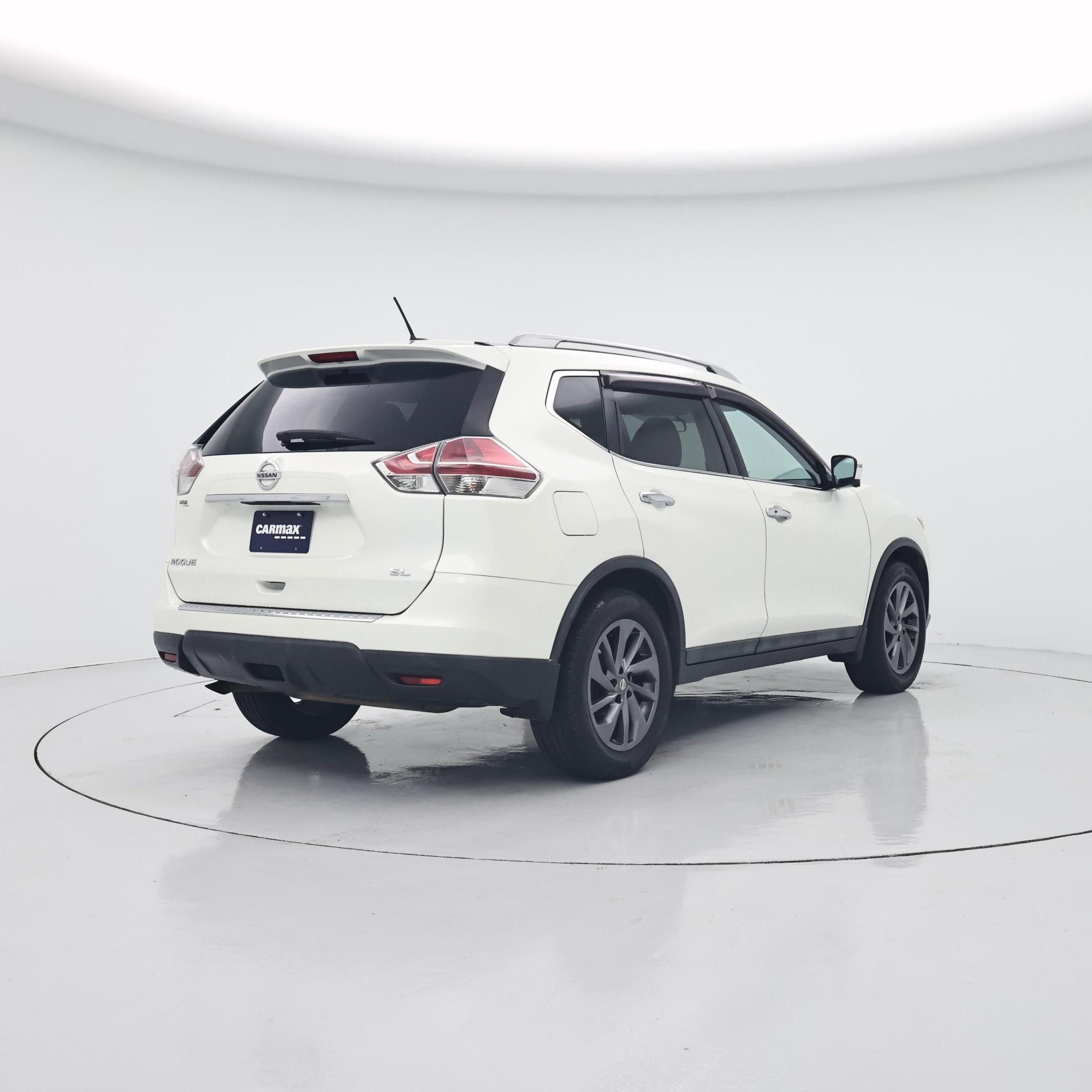 Thumbnail: 2016 Nissan Rogue - 8