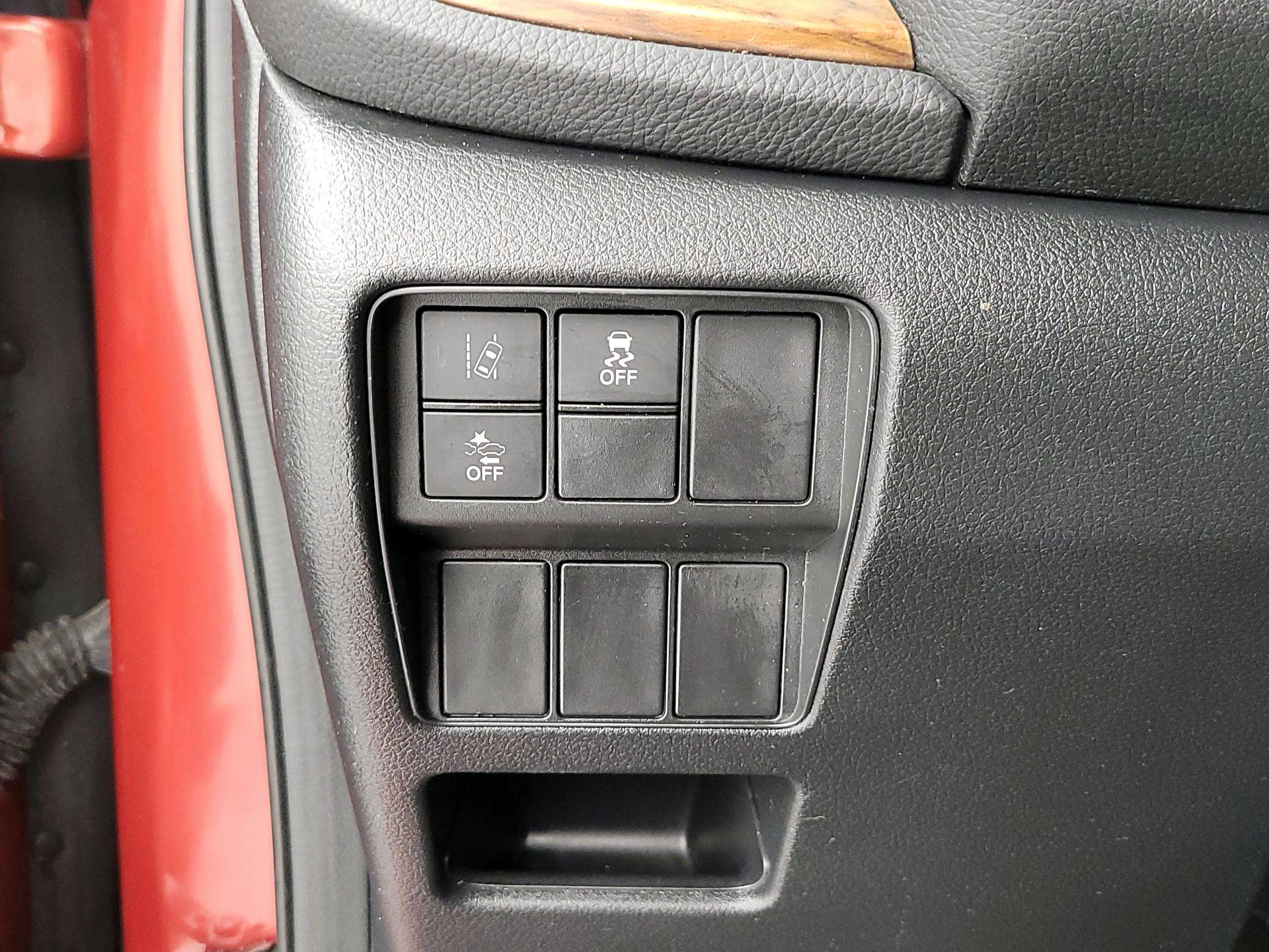 Thumbnail: 2019 Honda CR-V - 13