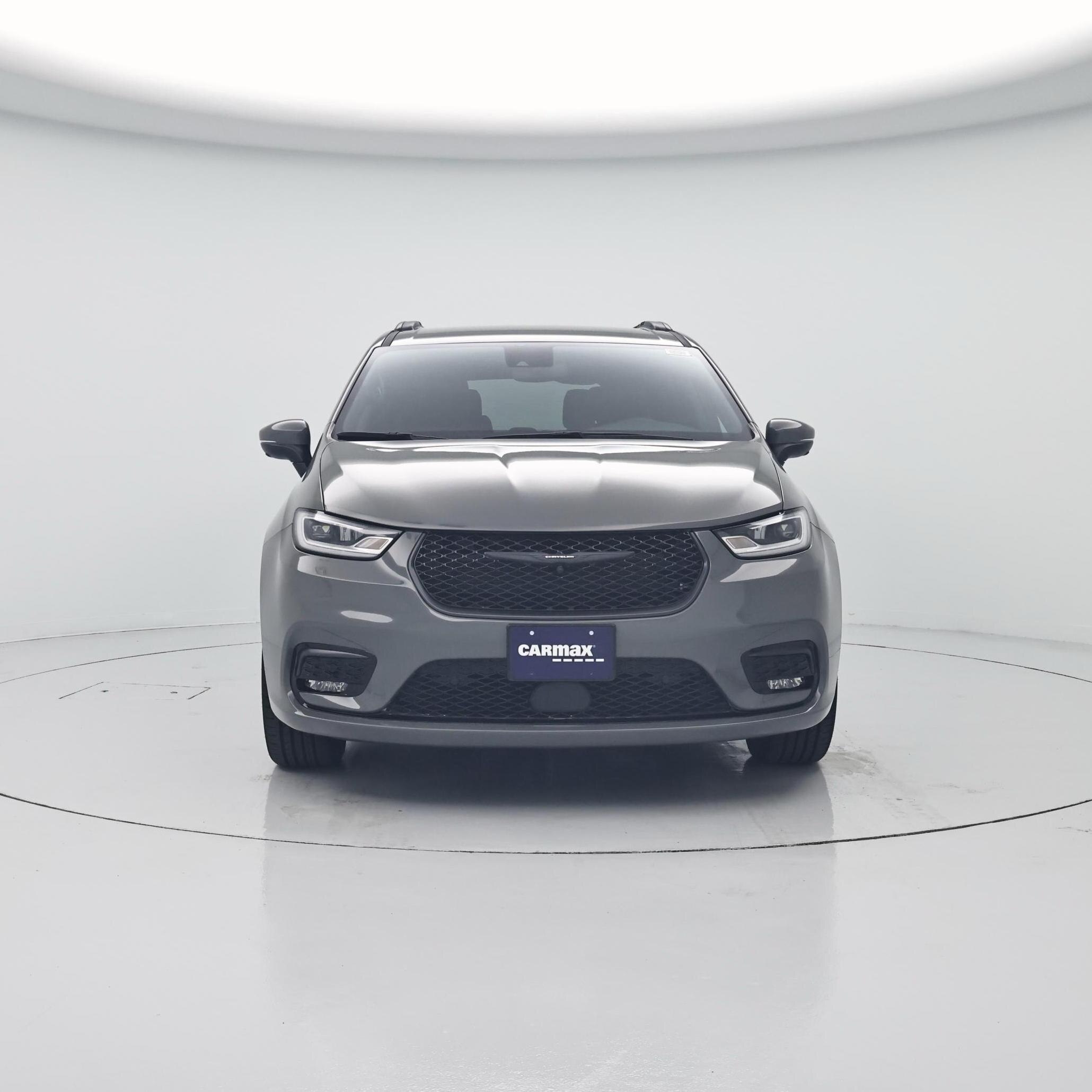 Thumbnail: 2023 Chrysler Pacifica - 5