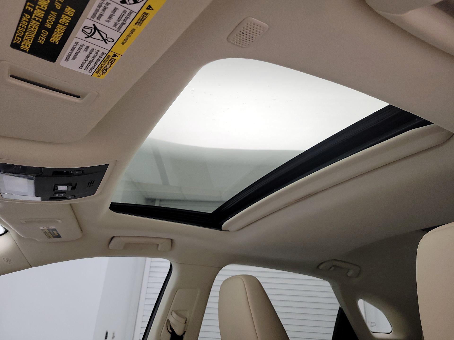 Thumbnail: 2020 Lexus RX - 19
