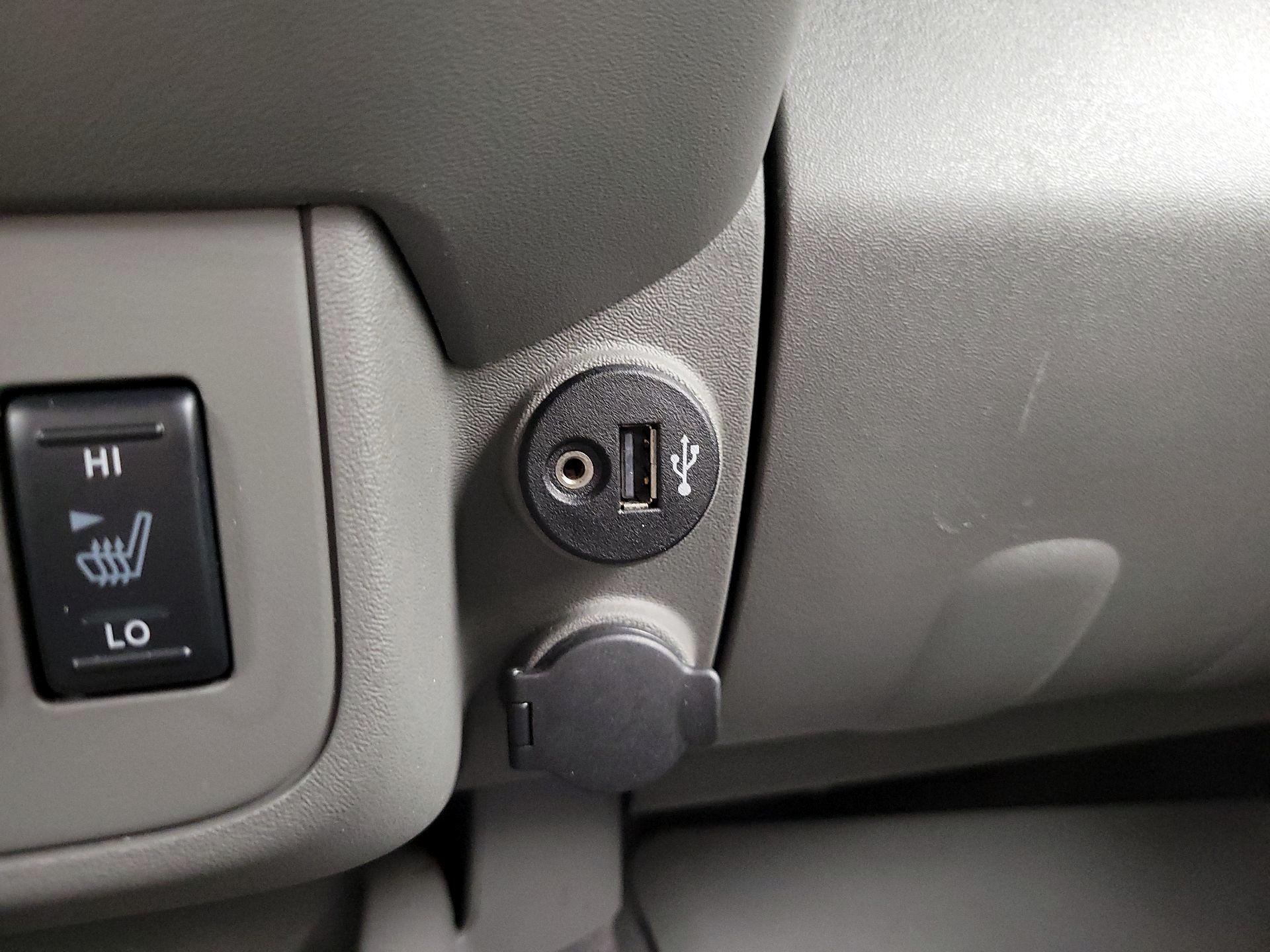 Thumbnail: 2019 Nissan Frontier - 19