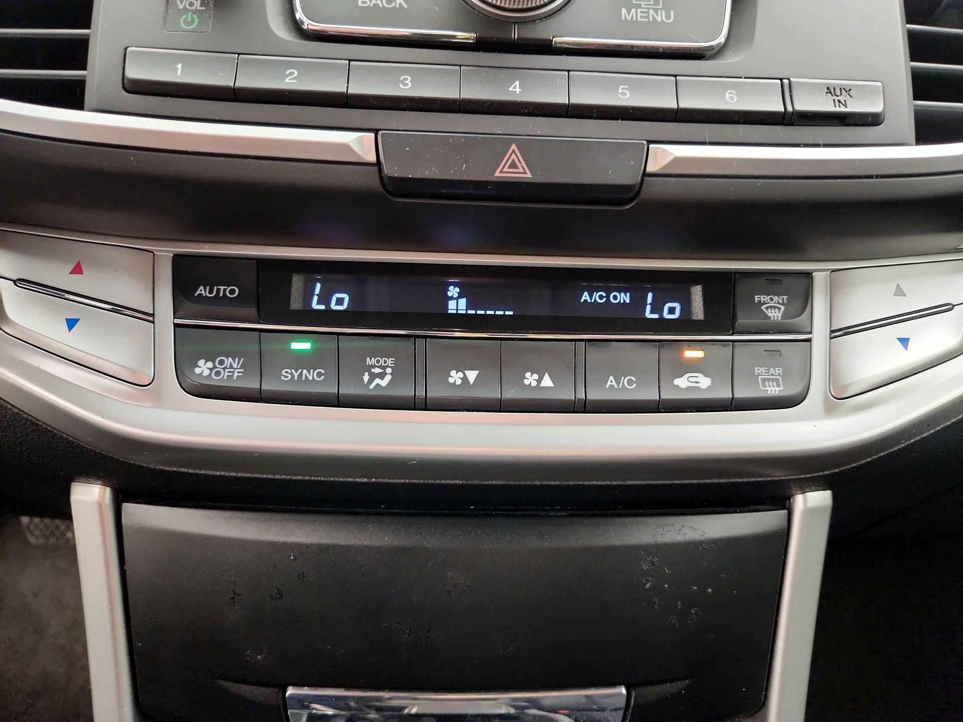 Thumbnail: 2014 Honda Accord - 16