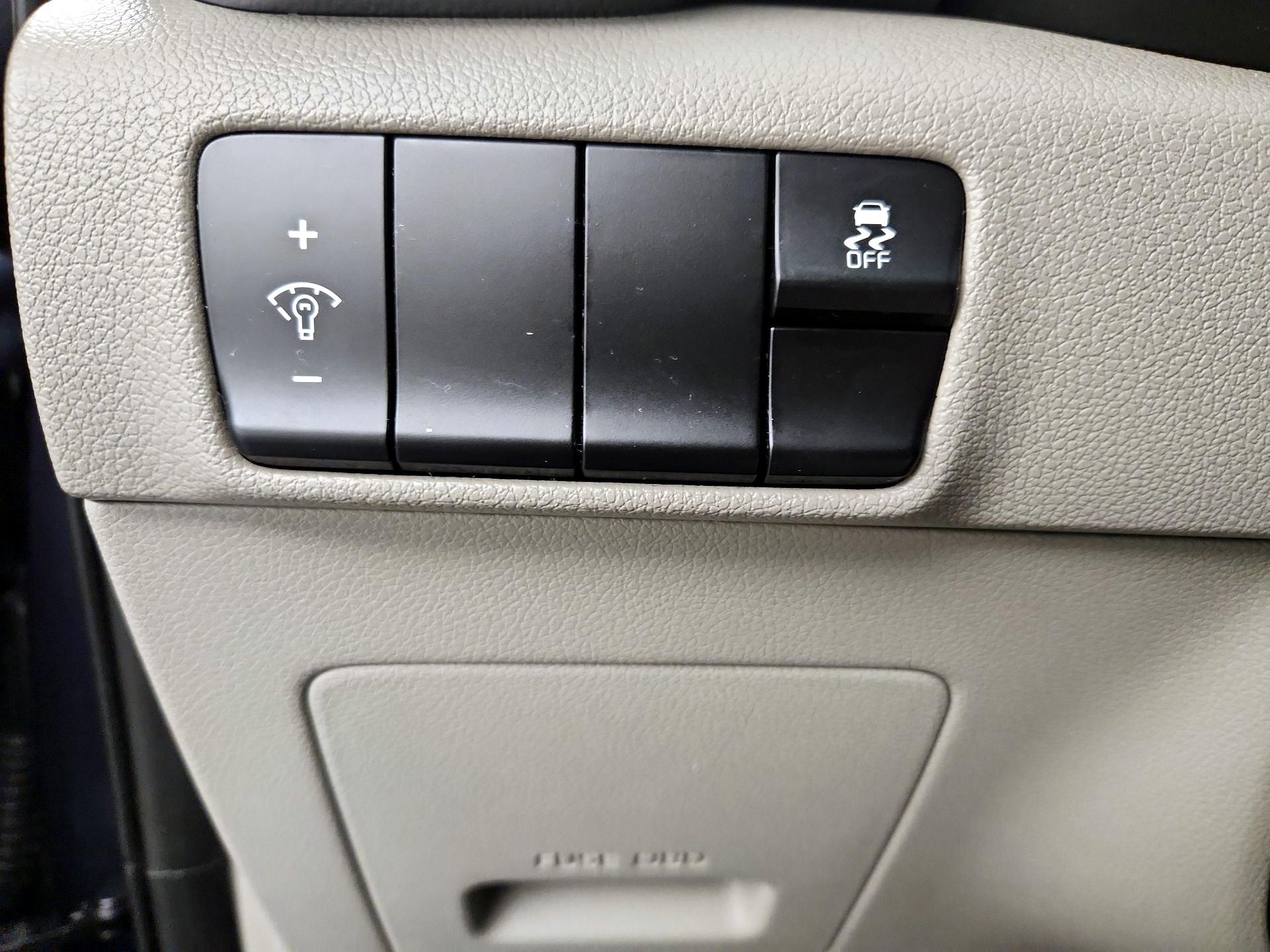 Thumbnail: 2019 Kia Sportage - 13