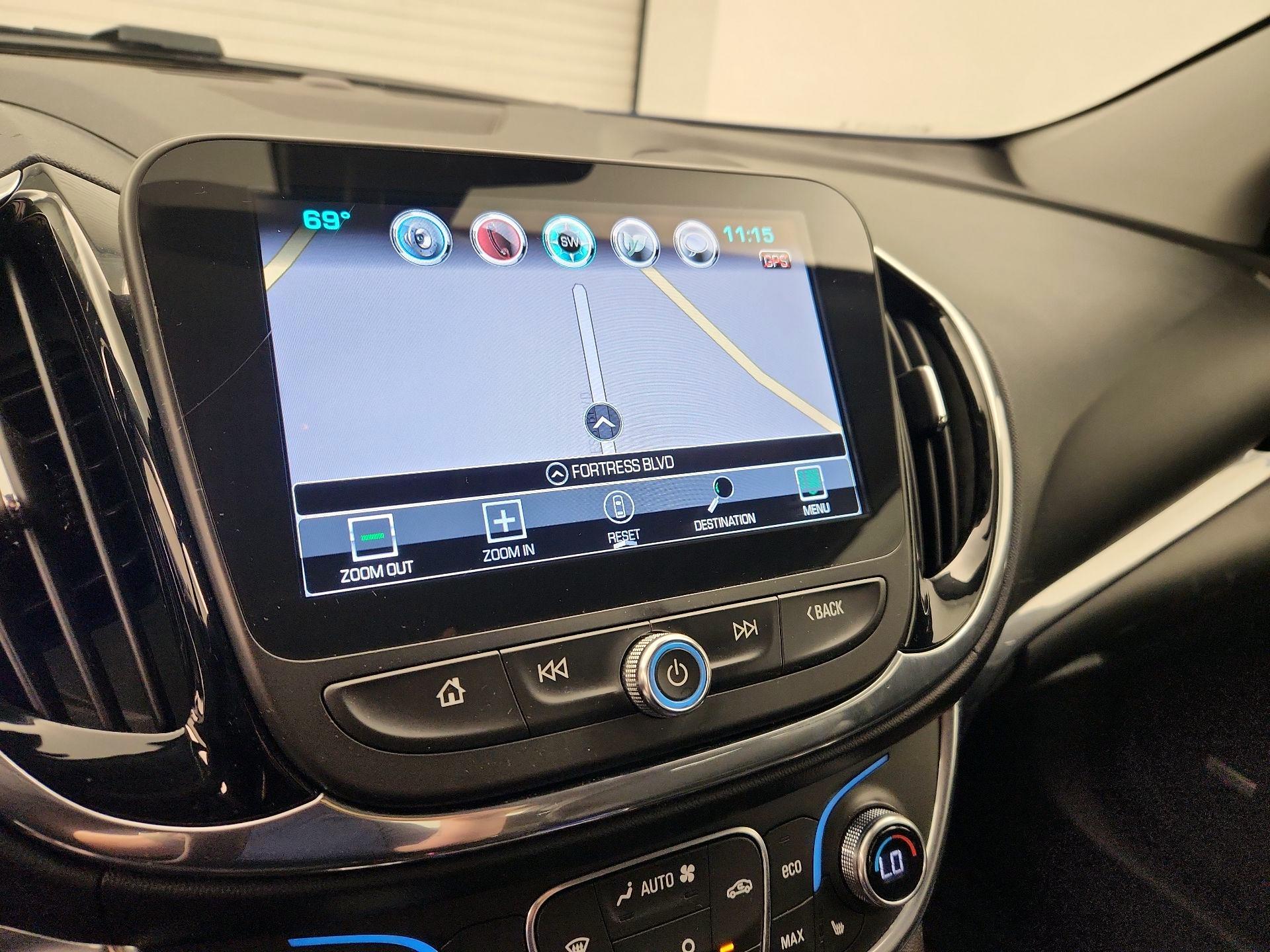 Thumbnail: 2016 Chevrolet Volt - 14