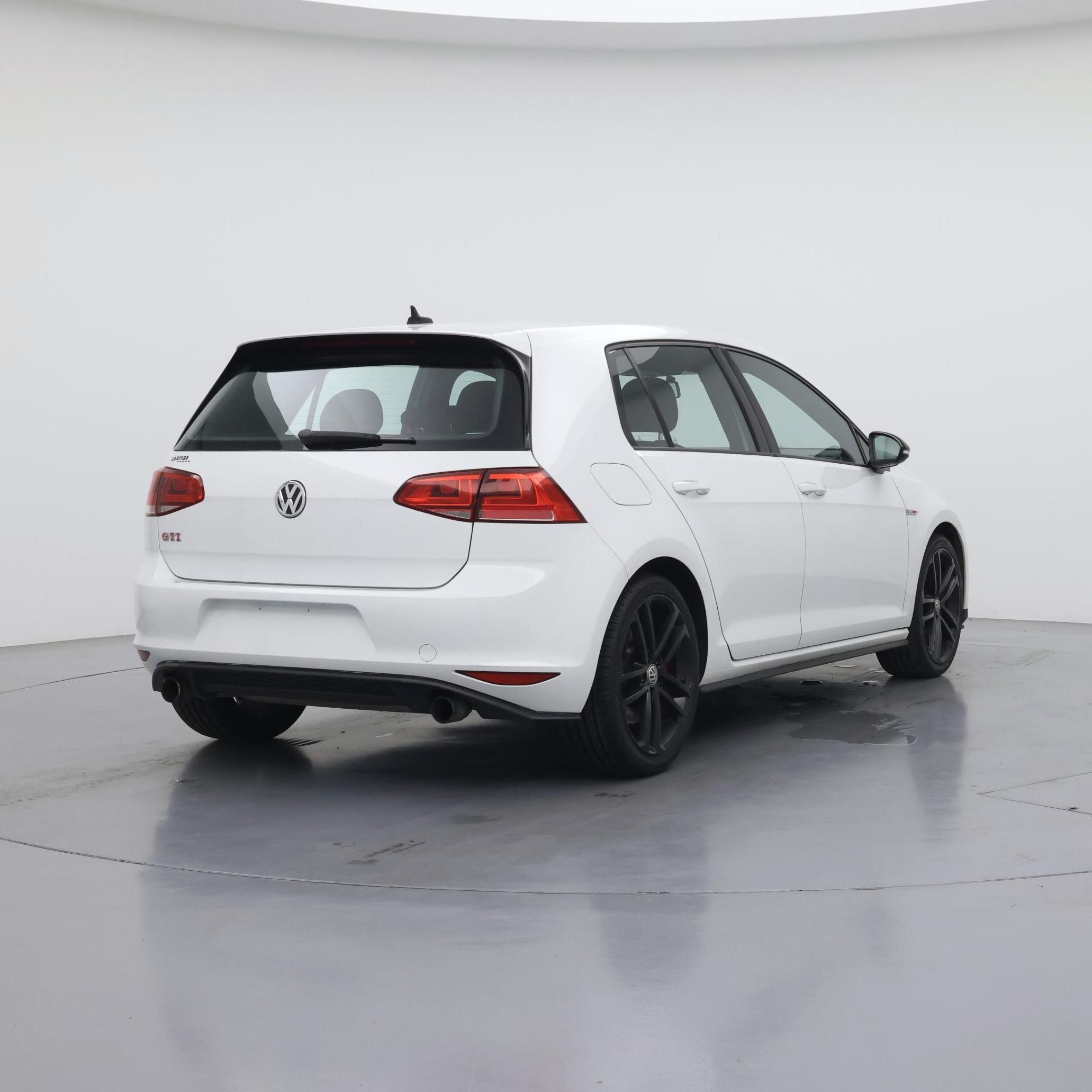 Thumbnail: 2017 Volkswagen Golf - 8