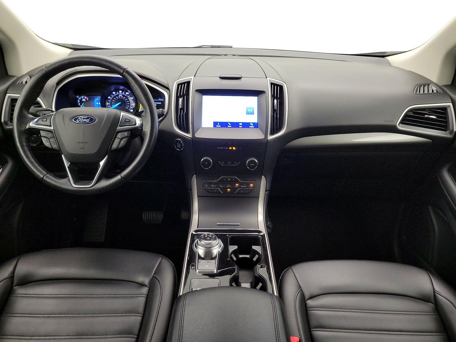 Thumbnail: 2019 Ford Edge - 9
