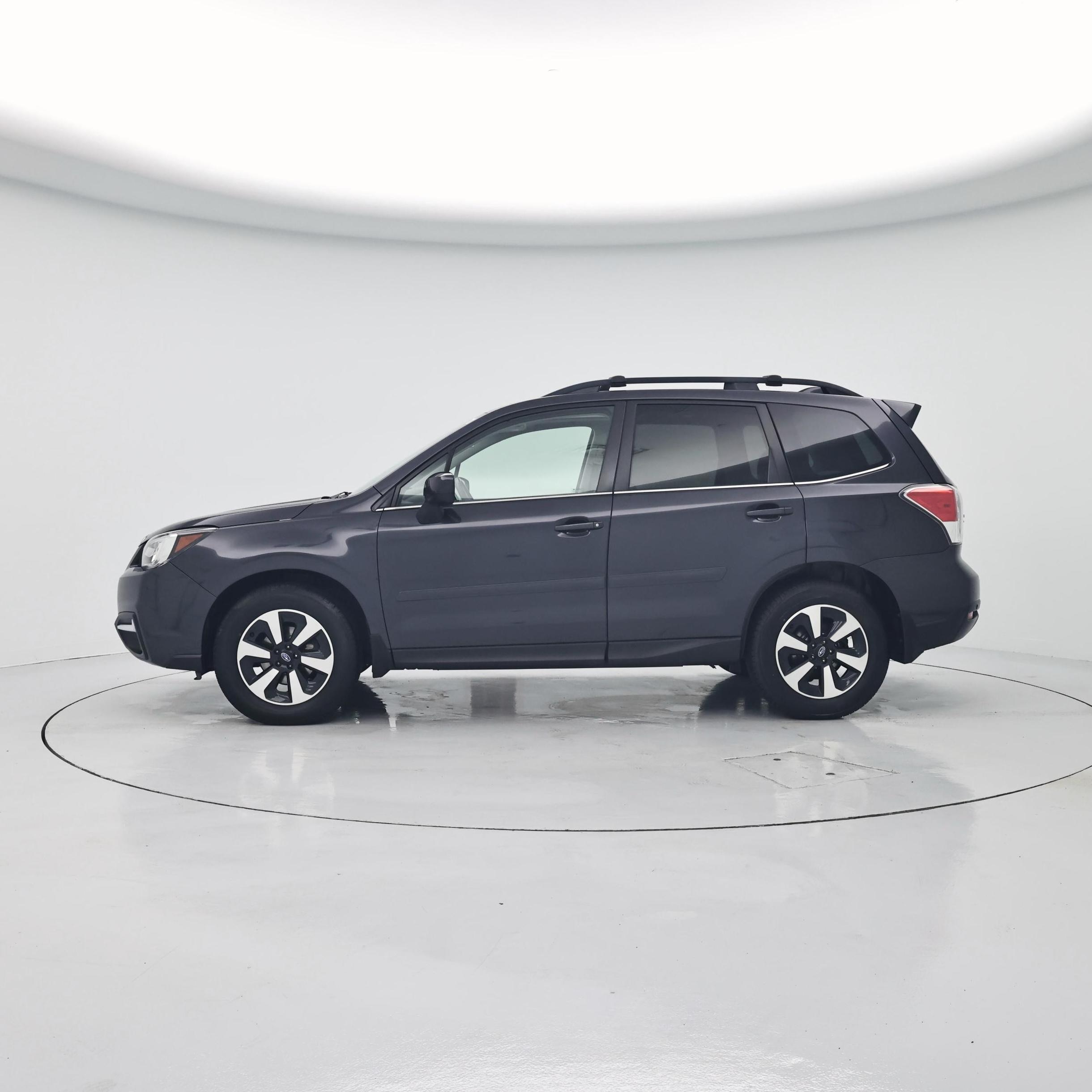 Thumbnail: 2018 Subaru Forester - 3