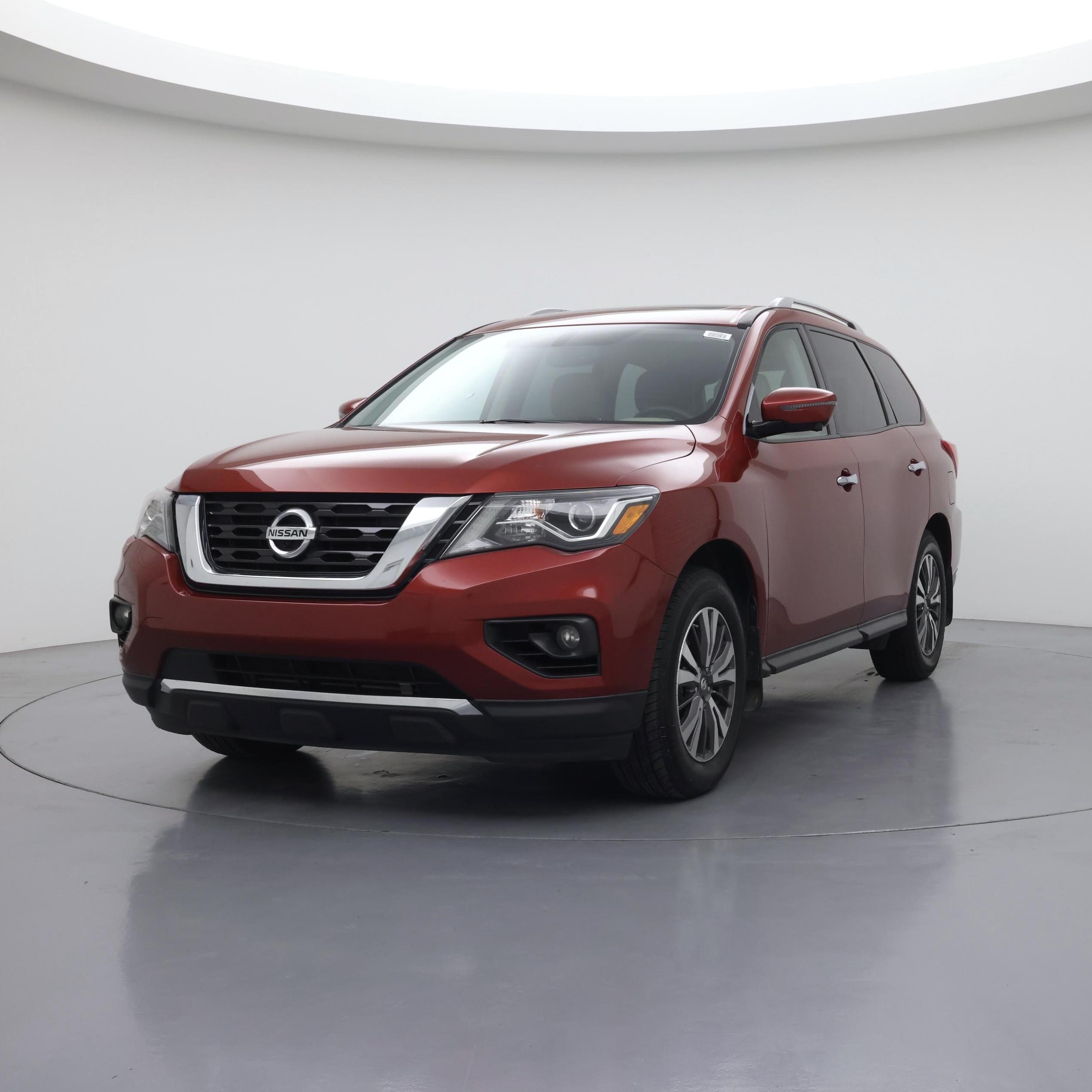 Thumbnail: 2017 Nissan Pathfinder - 4
