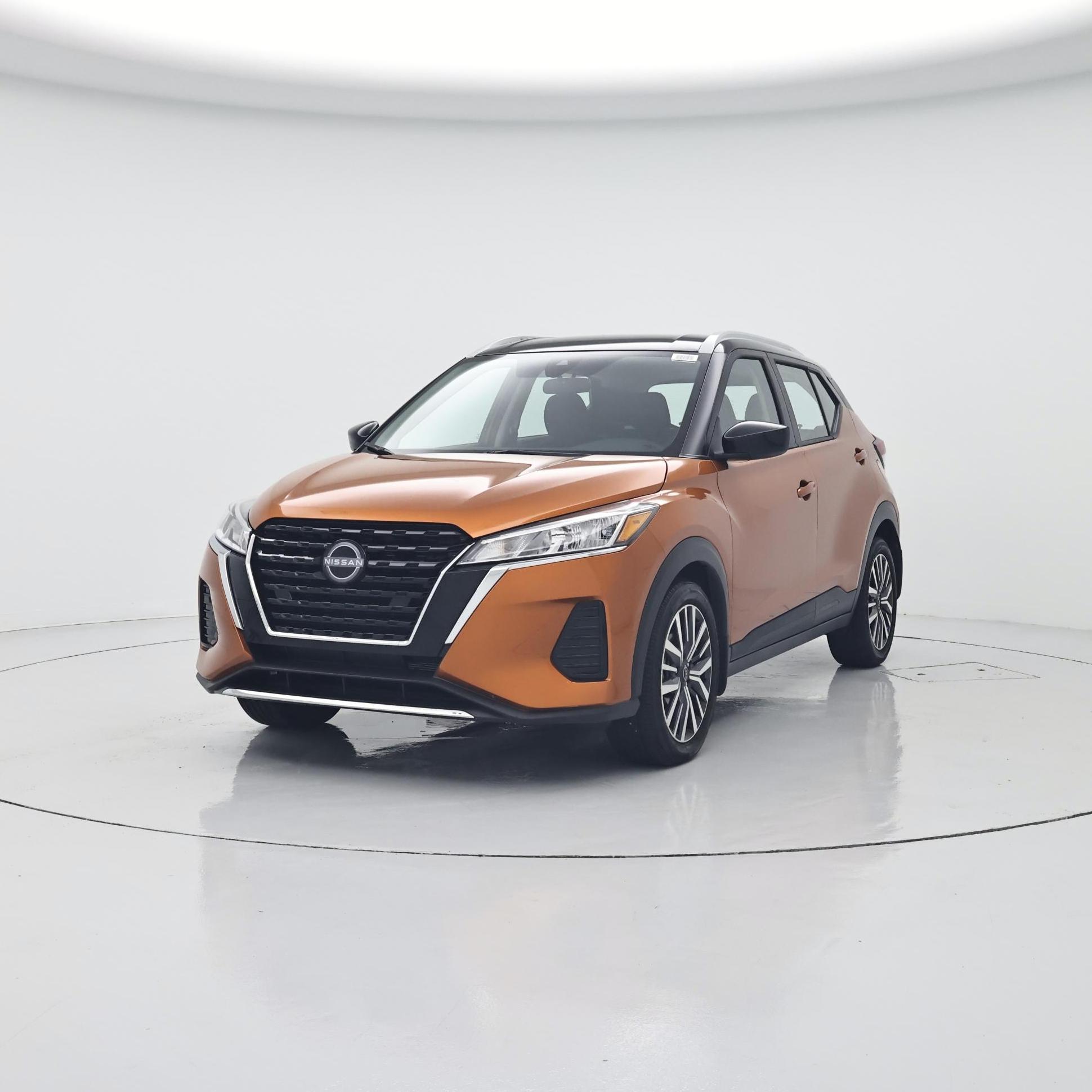 Thumbnail: 2023 Nissan Kicks - 4