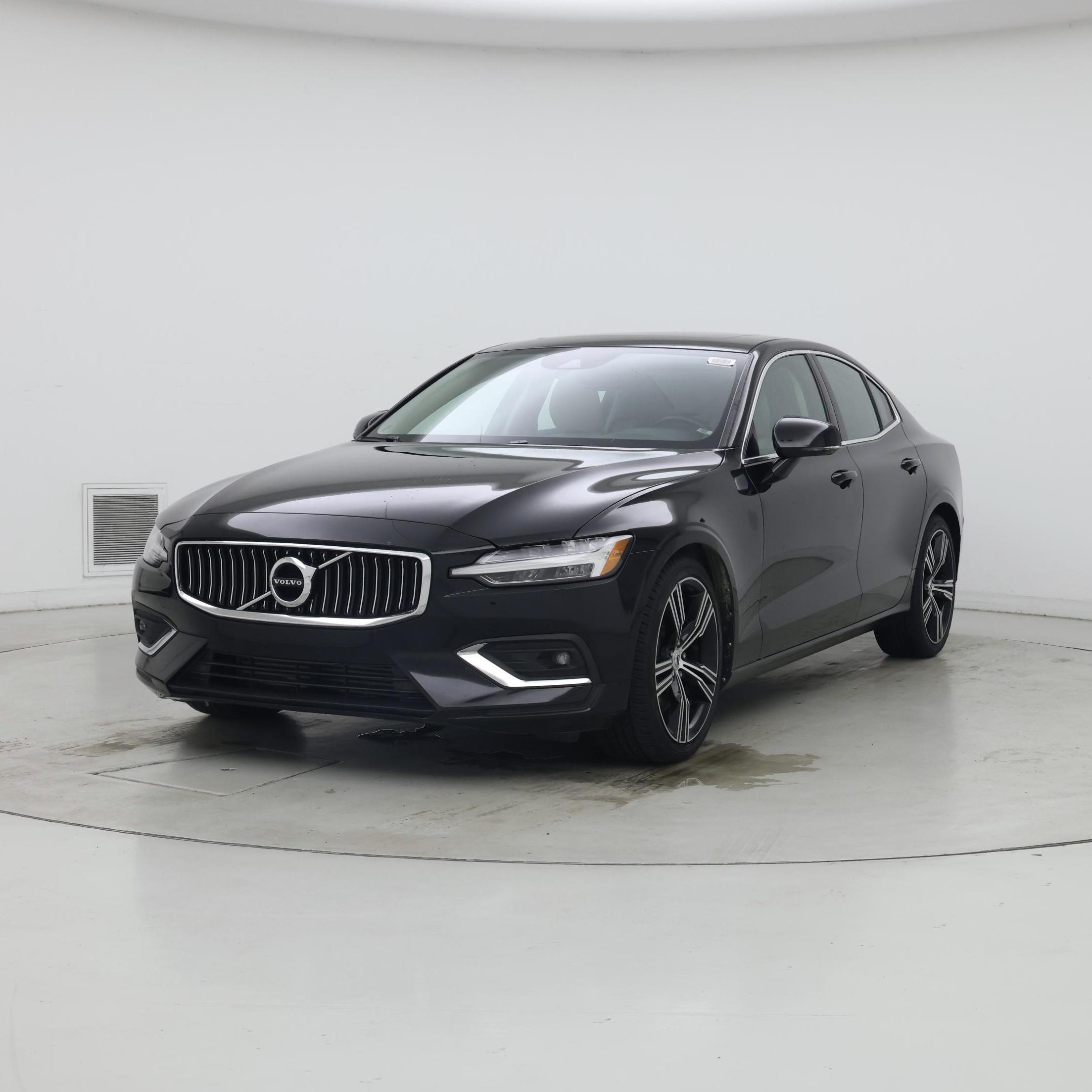 Thumbnail: 2020 Volvo S60 - 4