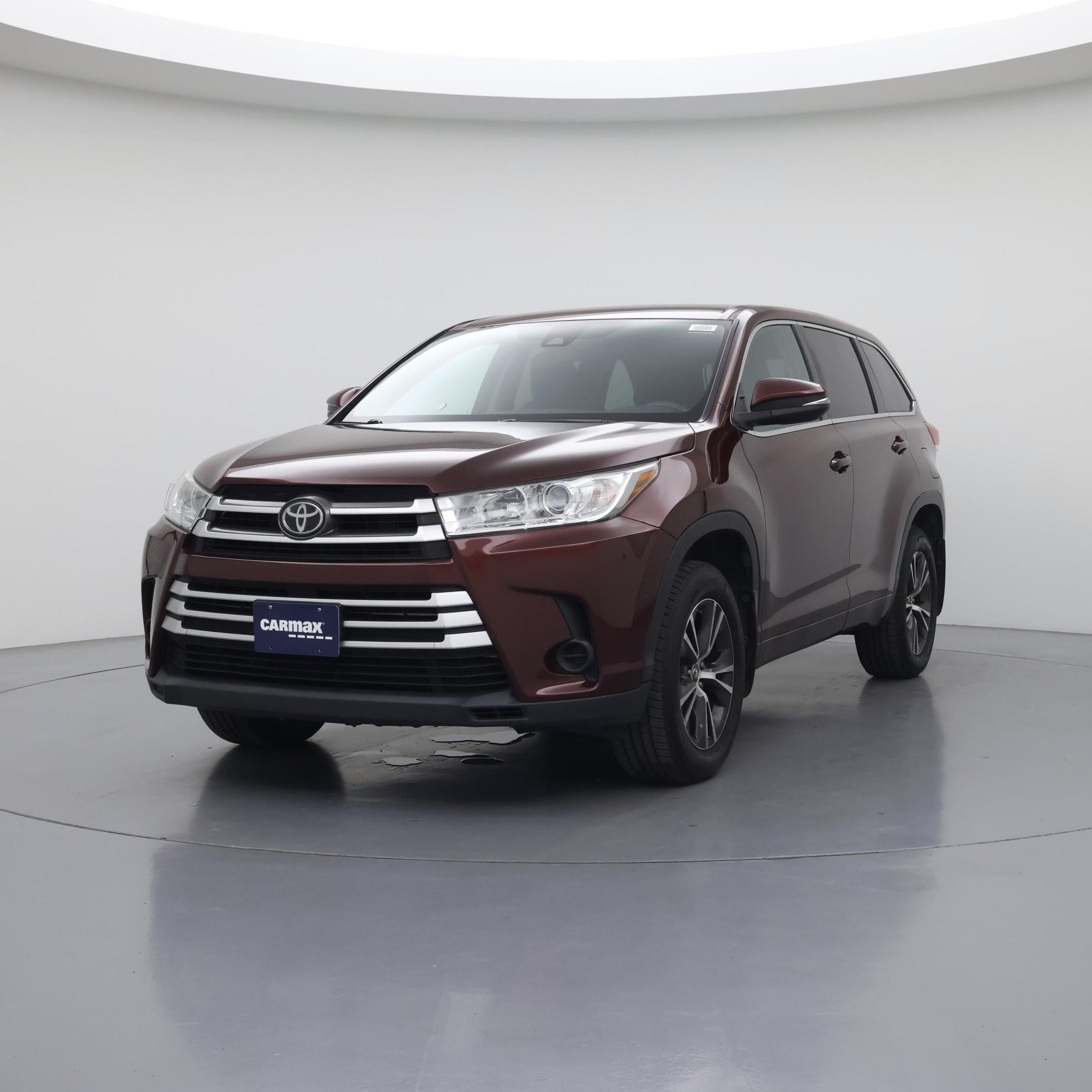 Thumbnail: 2017 Toyota Highlander - 4