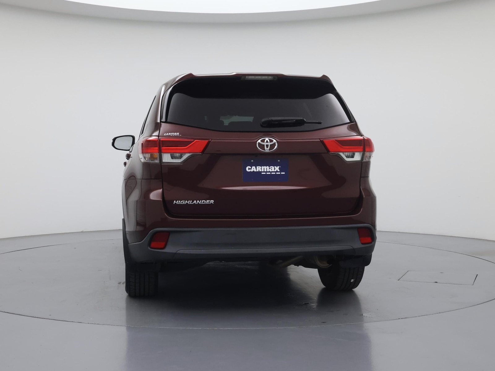 2017 Toyota Highlander LE - Photo 7