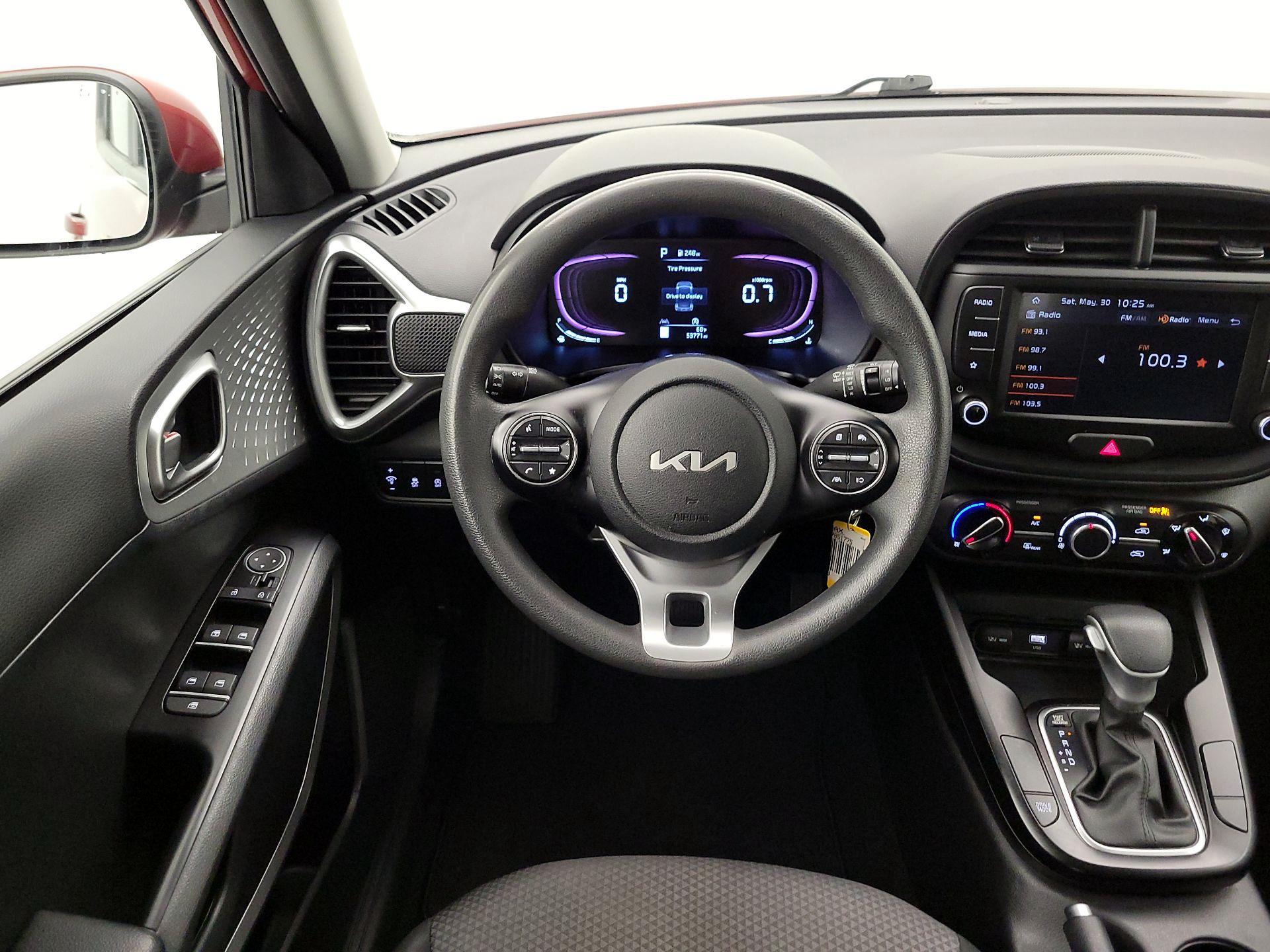 Thumbnail: 2023 Kia Soul - 10