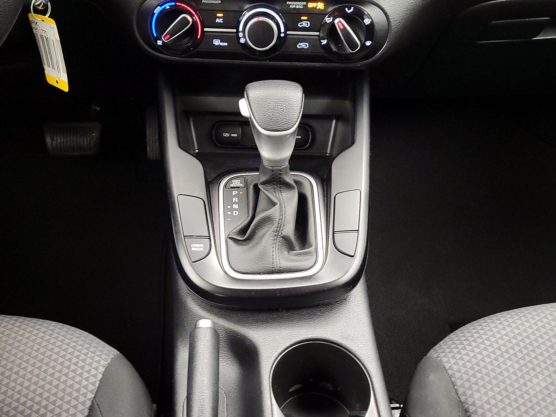 Thumbnail: 2023 Kia Soul - 17