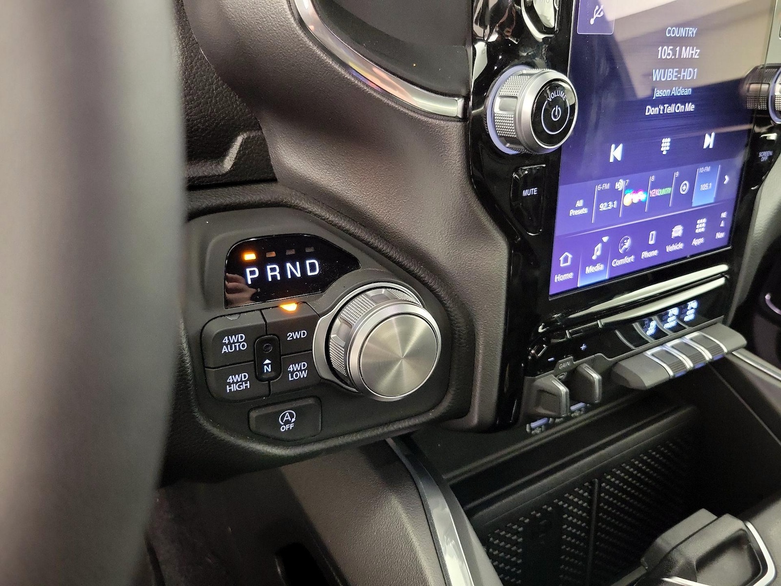 2025 RAM Ram 1500 Pickup Laramie - Photo 18