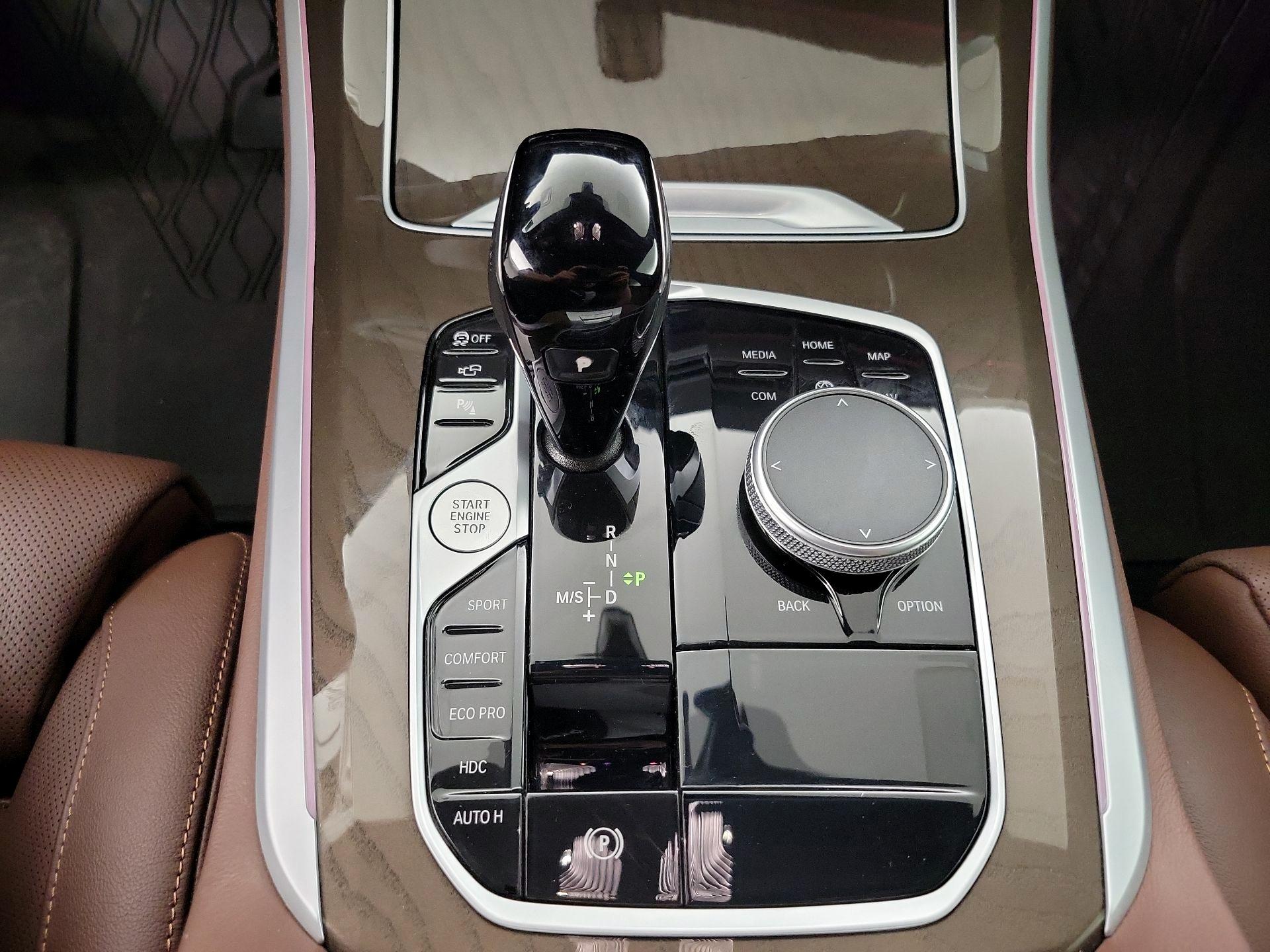 Thumbnail: 2022 BMW X5 - 18