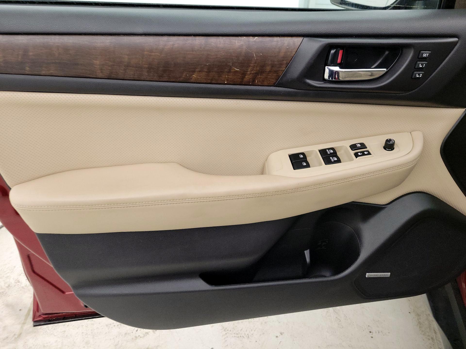 Thumbnail: 2017 Subaru Outback - 12