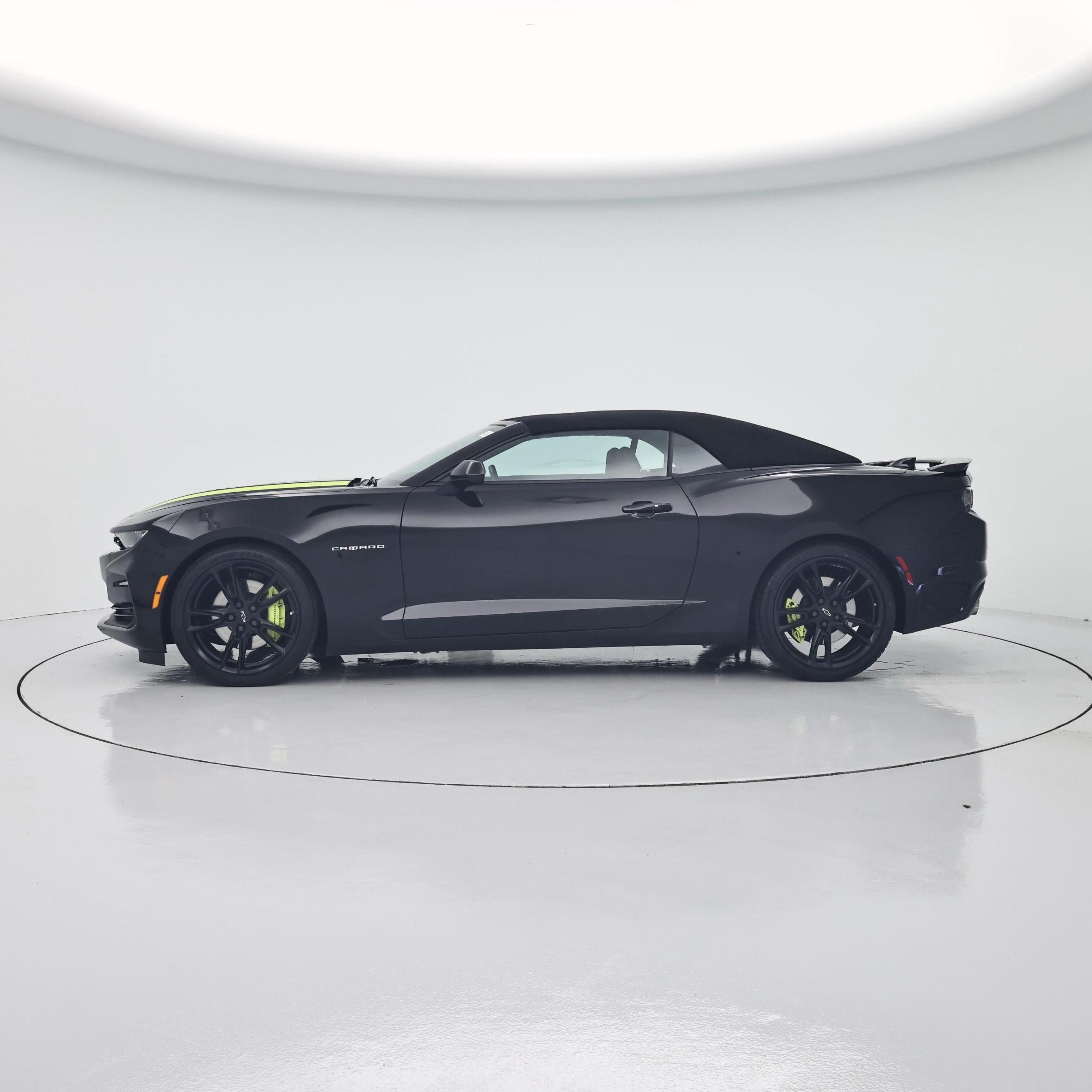 Thumbnail: 2023 Chevrolet Camaro - 3
