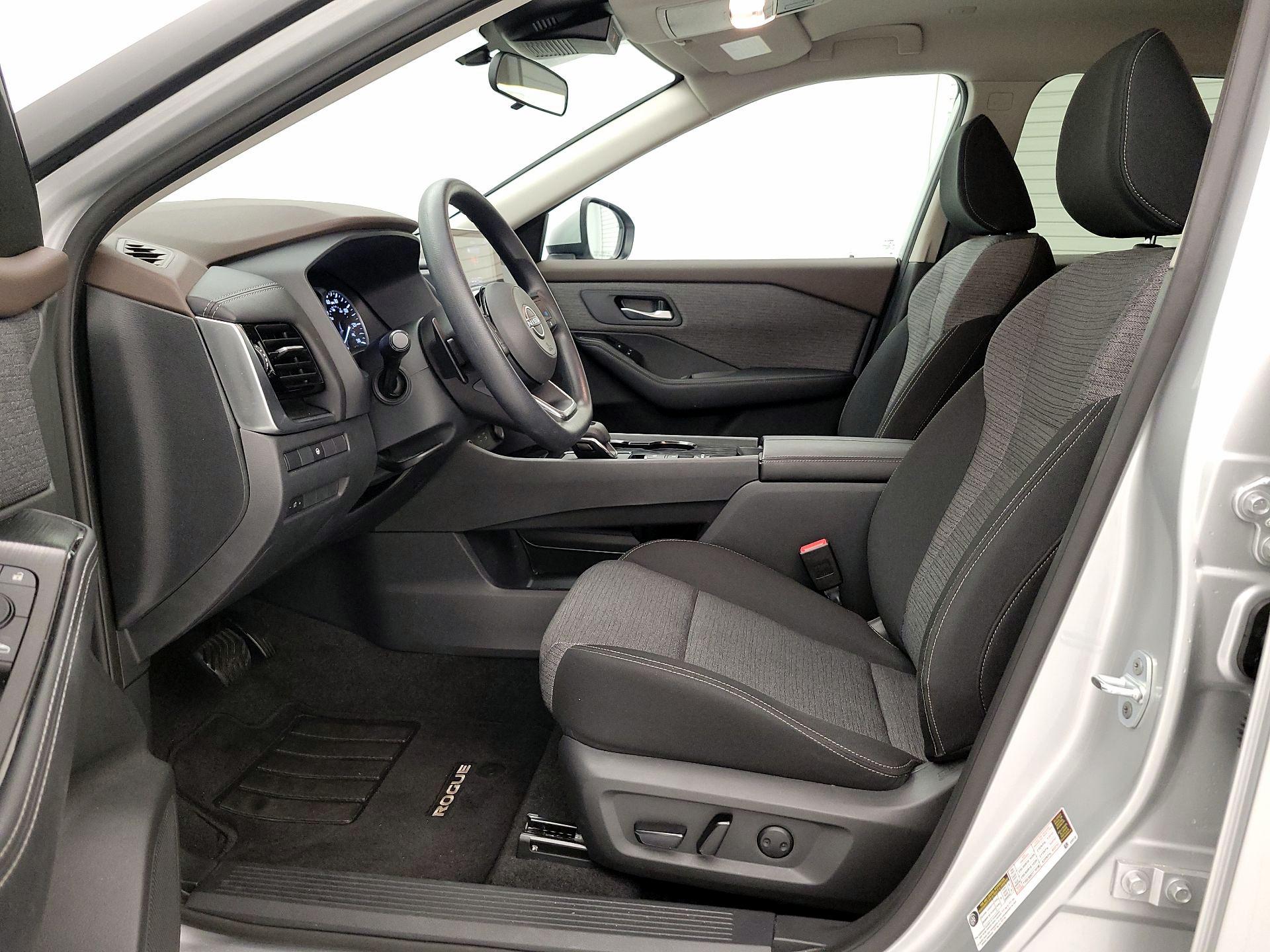 Thumbnail: 2023 Nissan Rogue - 11