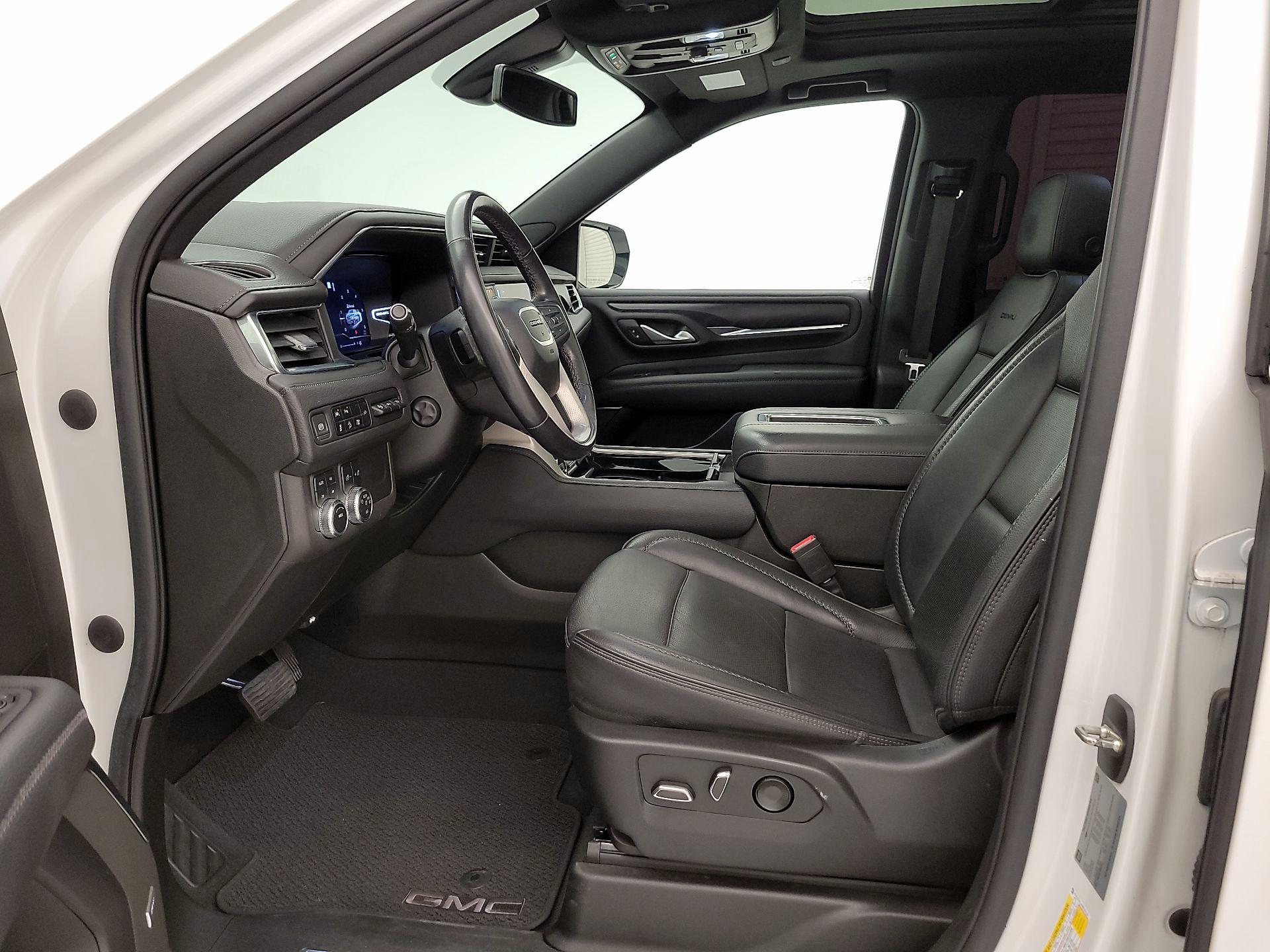 Thumbnail: 2022 GMC Yukon XL - 11