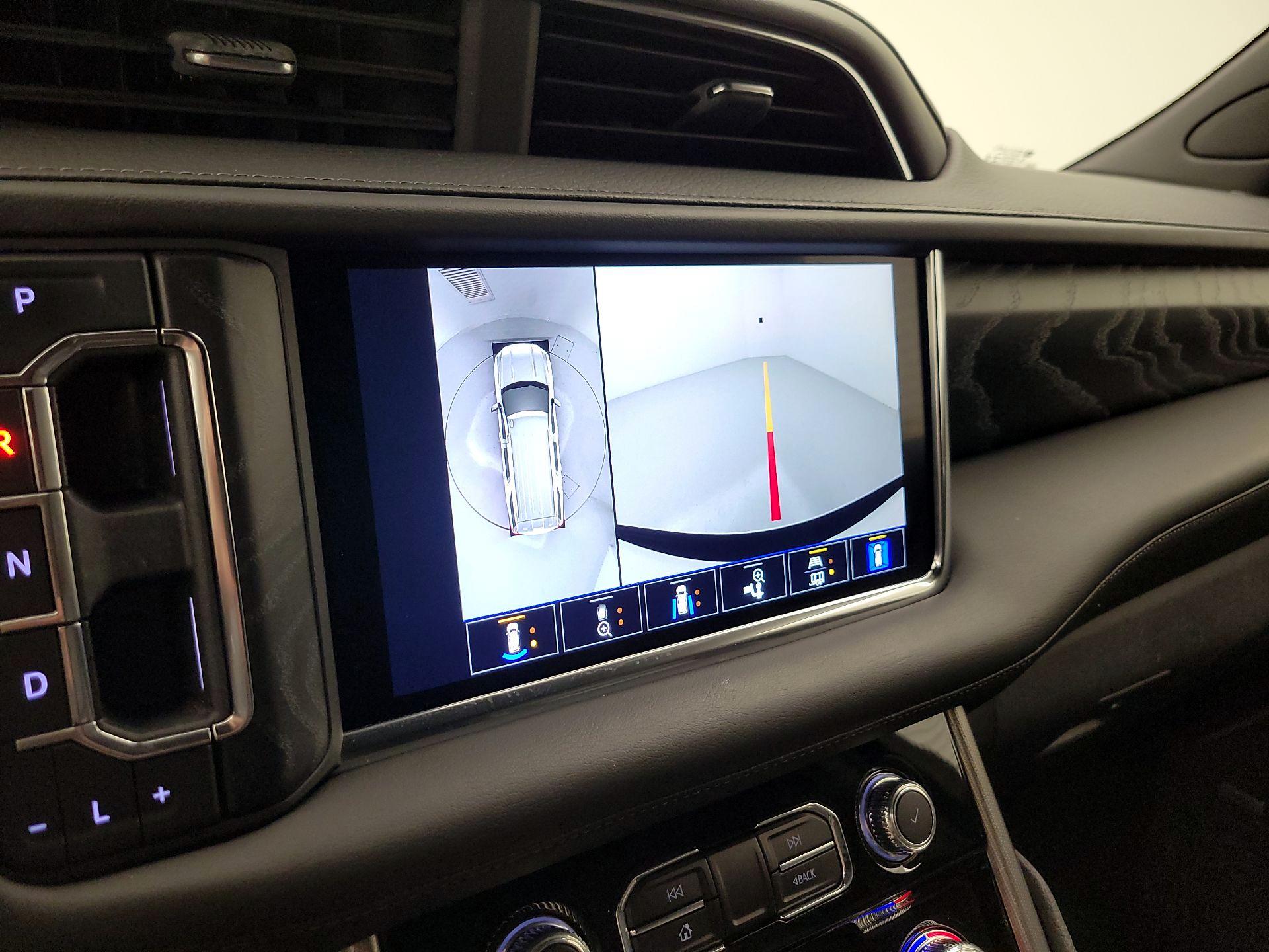 Thumbnail: 2022 GMC Yukon XL - 14