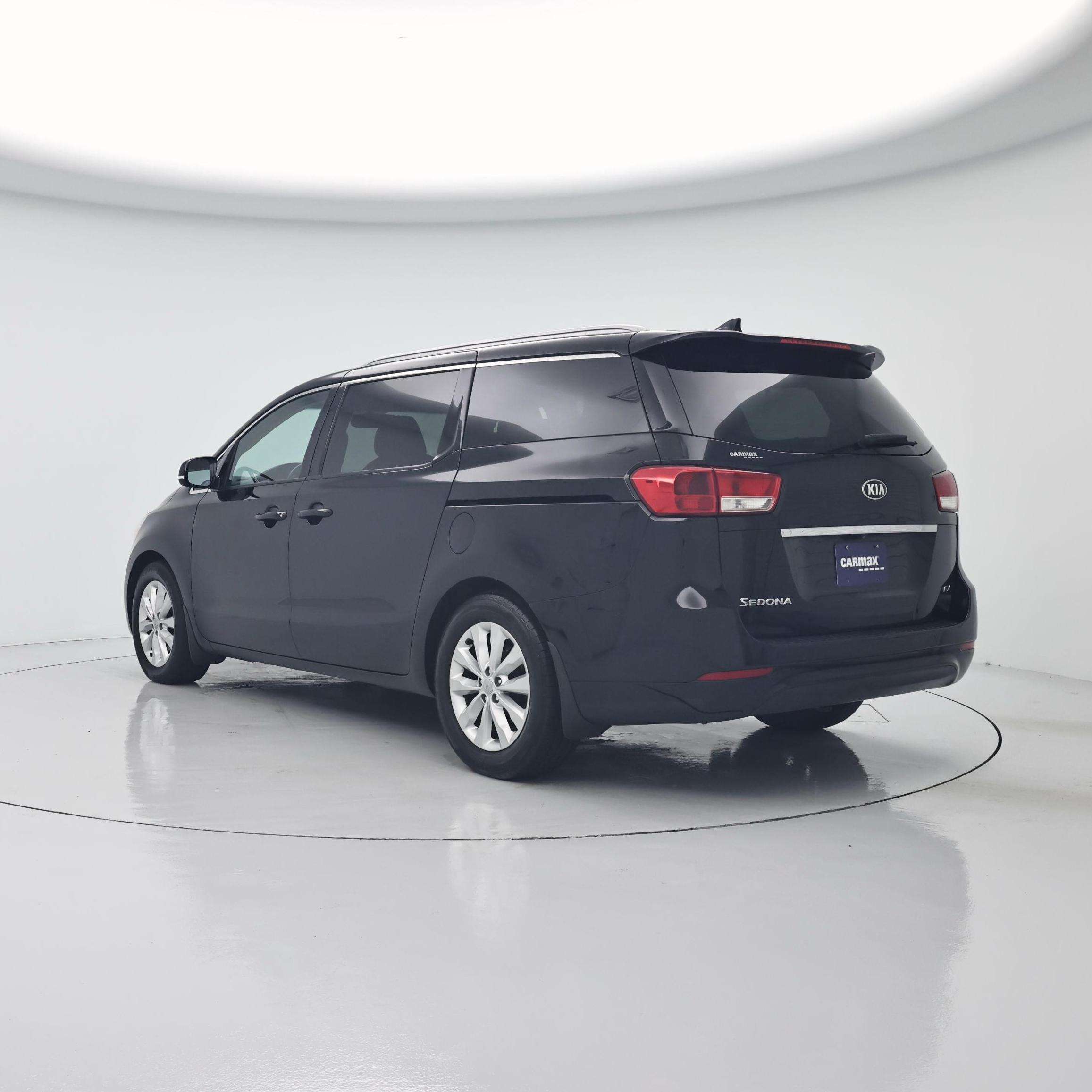 Thumbnail: 2017 Kia Sedona - 2