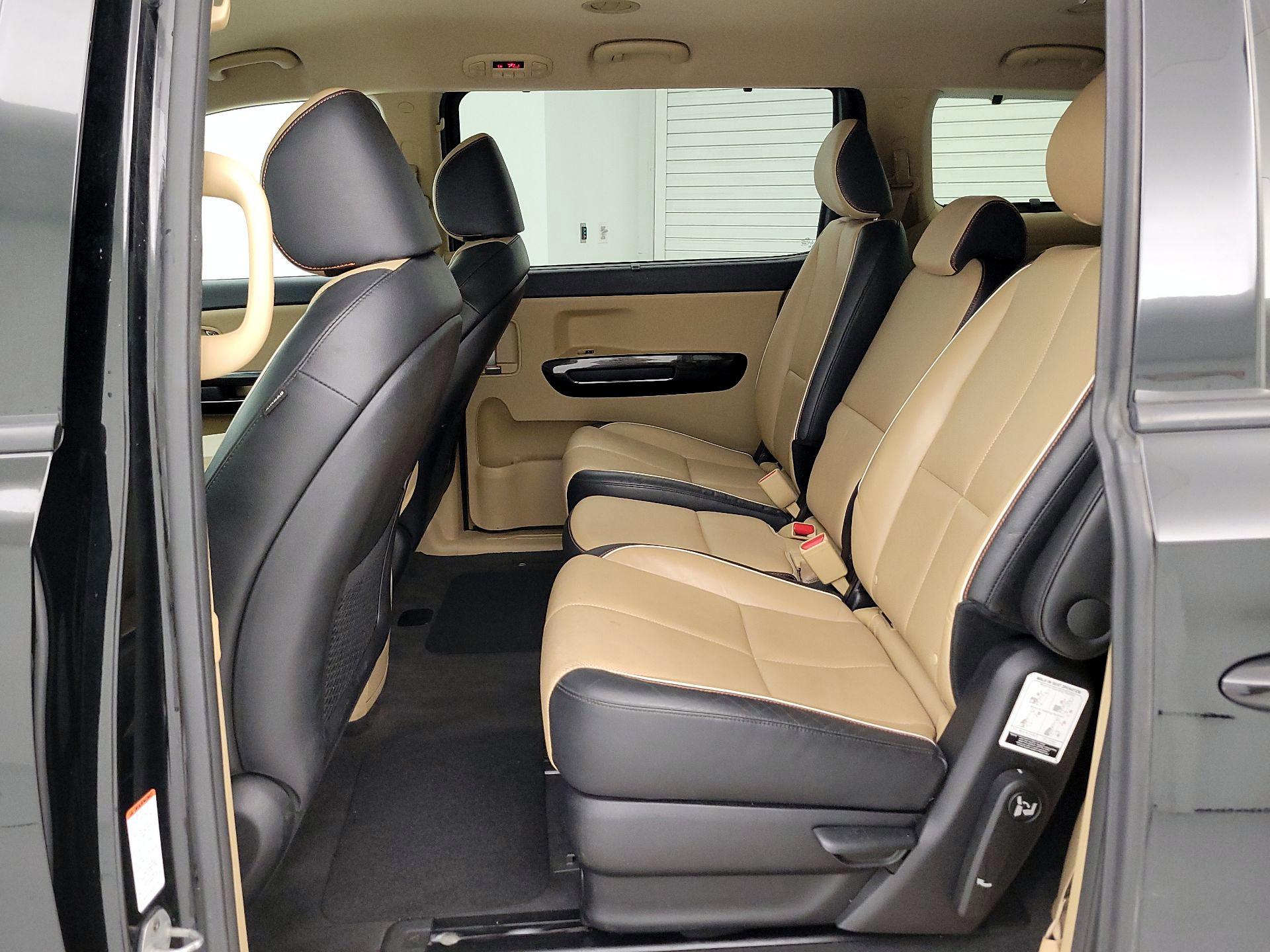 Thumbnail: 2017 Kia Sedona - 19