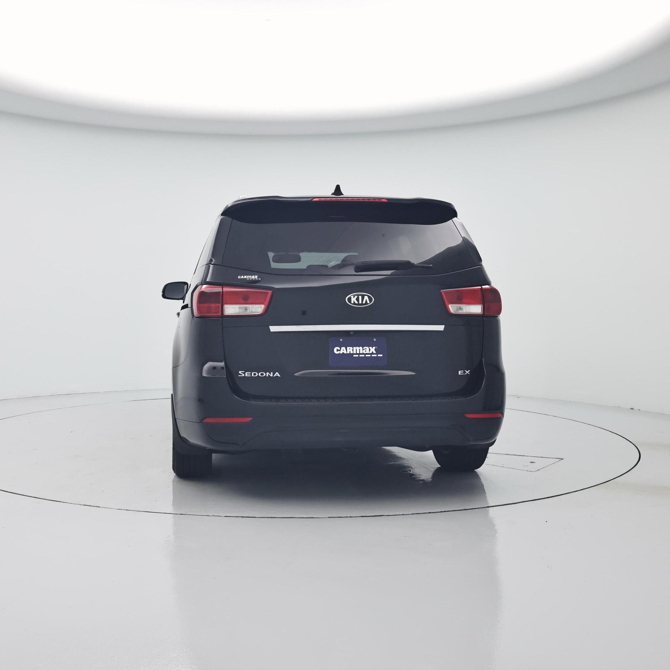 Thumbnail: 2017 Kia Sedona - 6