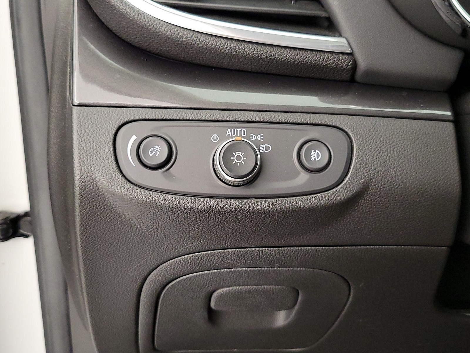 2019 Buick Encore Sport Touring - Photo 14