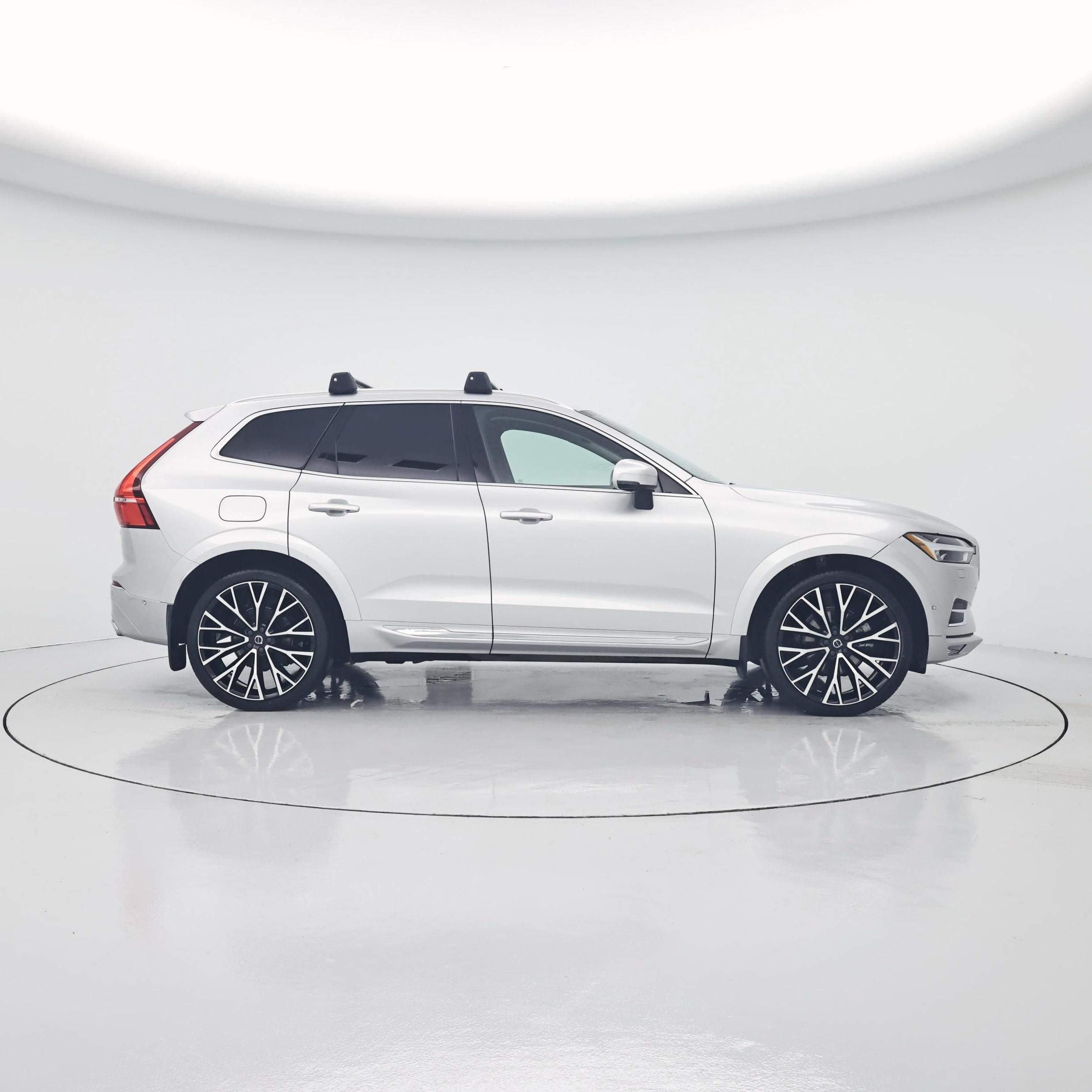 Thumbnail: 2020 Volvo XC60 - 7