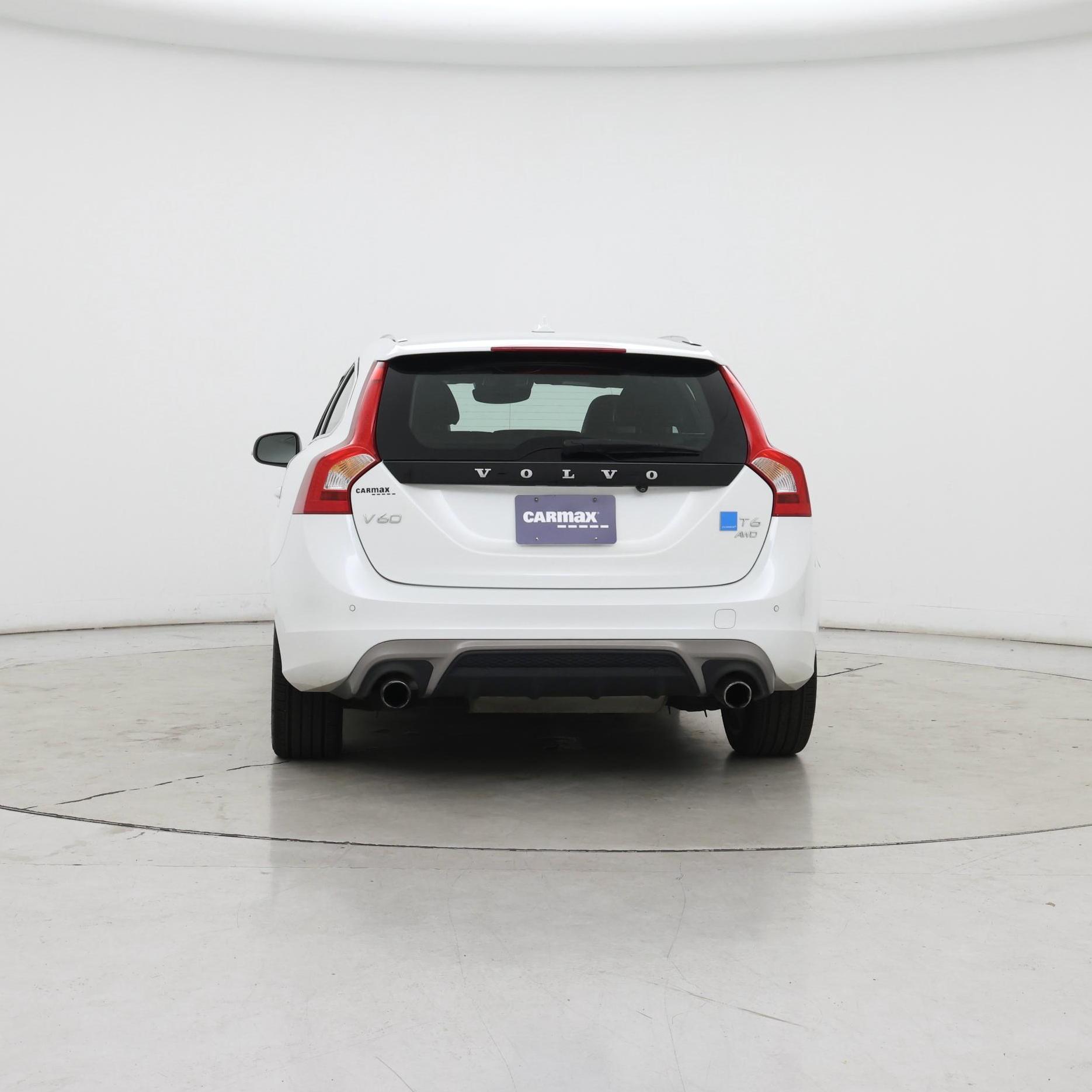 Thumbnail: 2017 Volvo V60 - 6