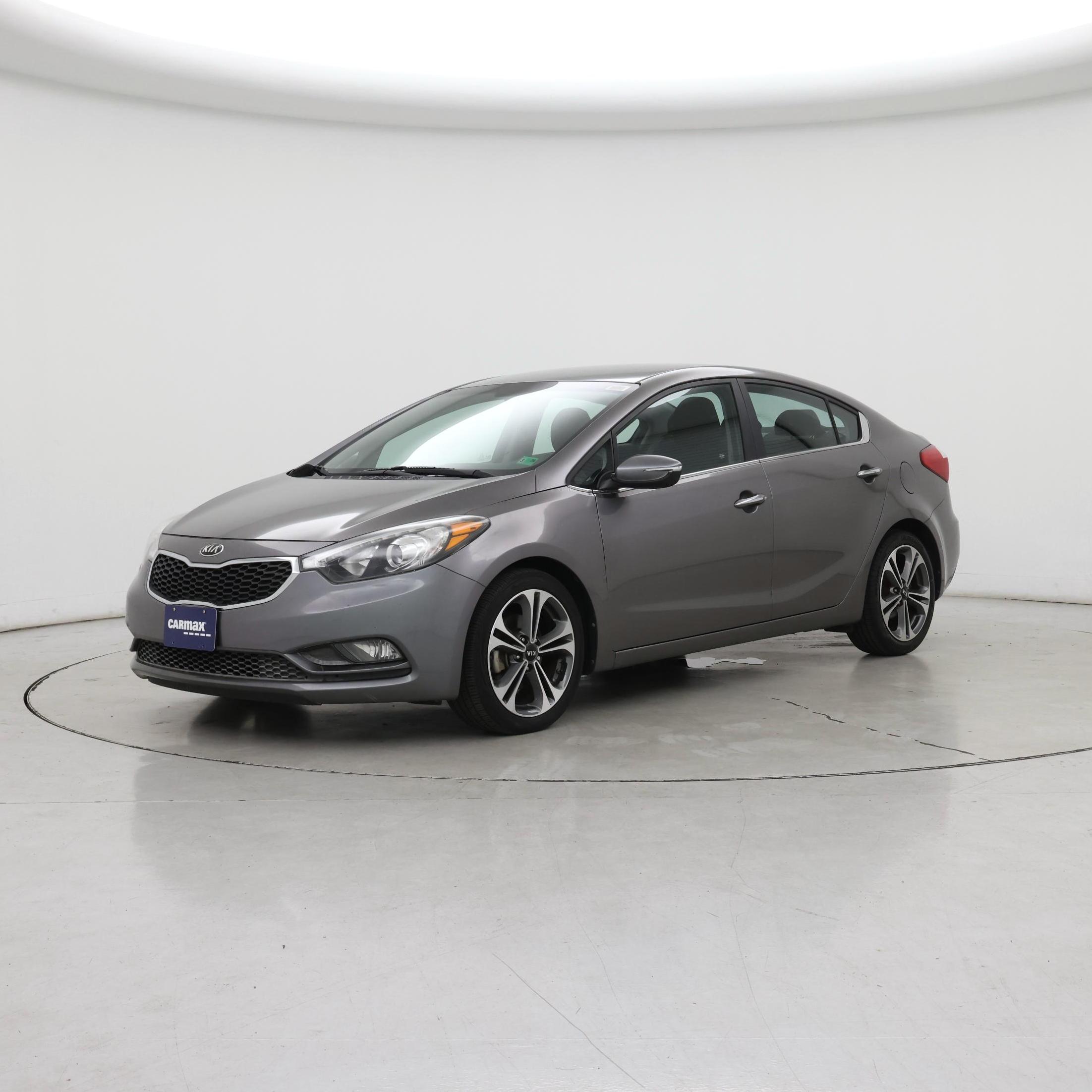 Thumbnail: 2016 Kia Forte - 4