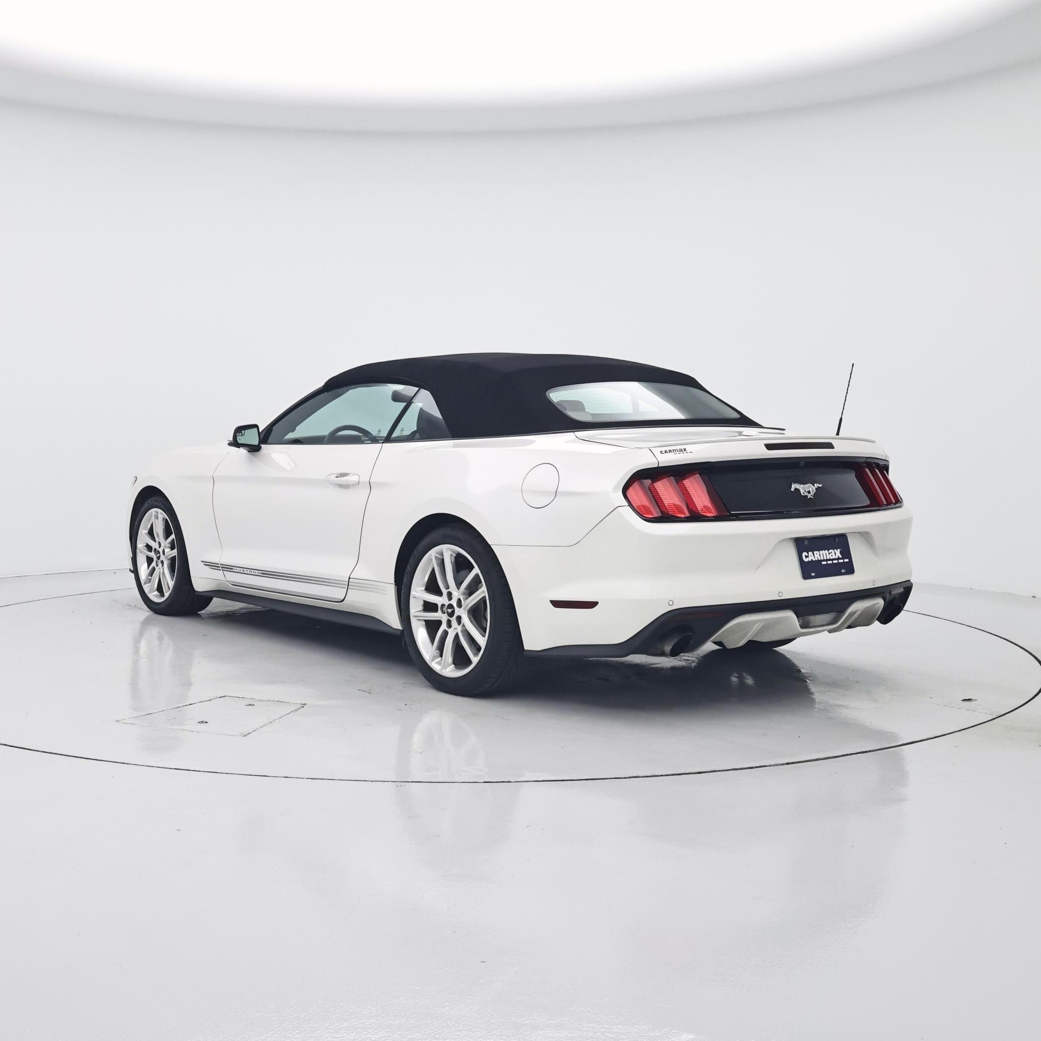 Thumbnail: 2017 Ford Mustang - 2