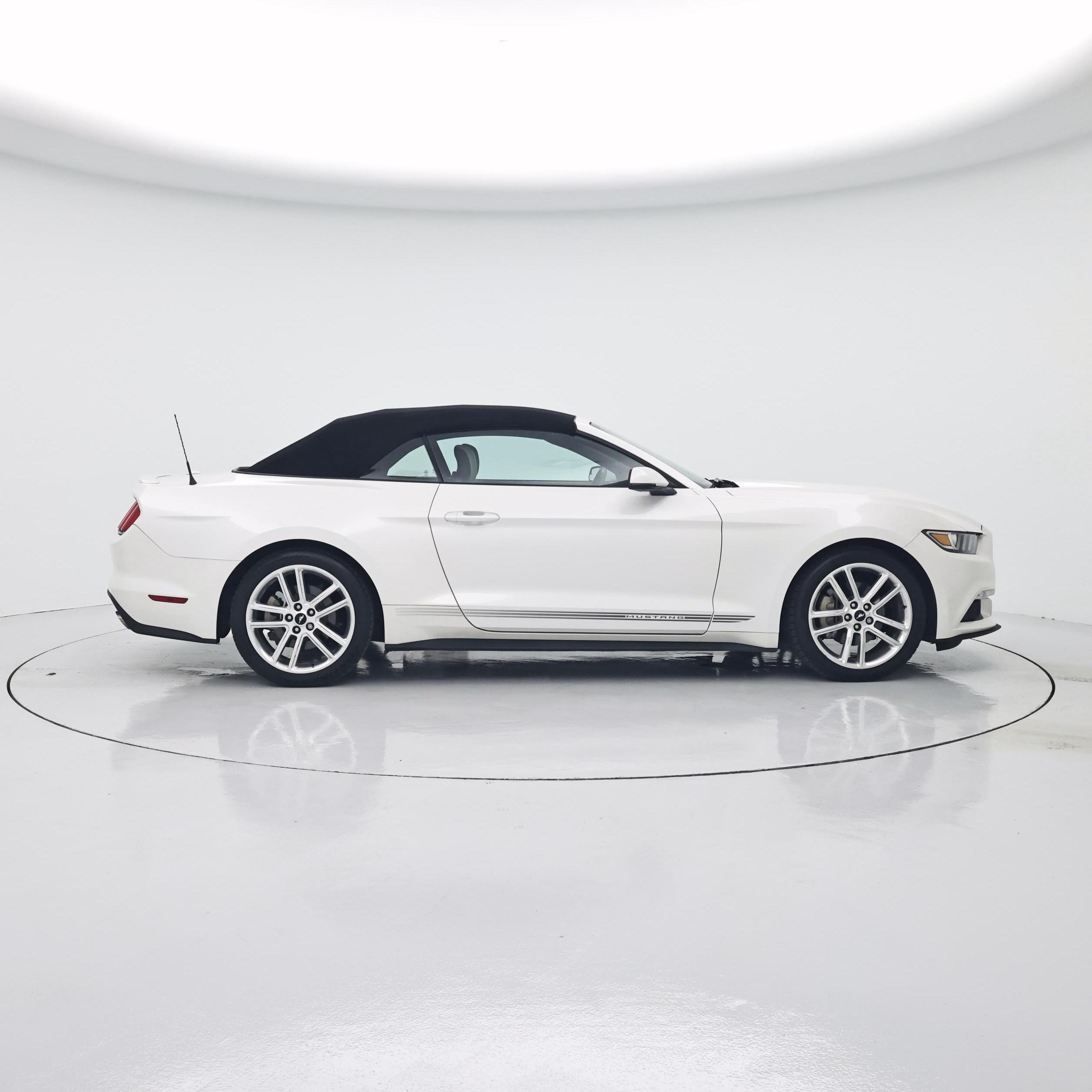 Thumbnail: 2017 Ford Mustang - 7
