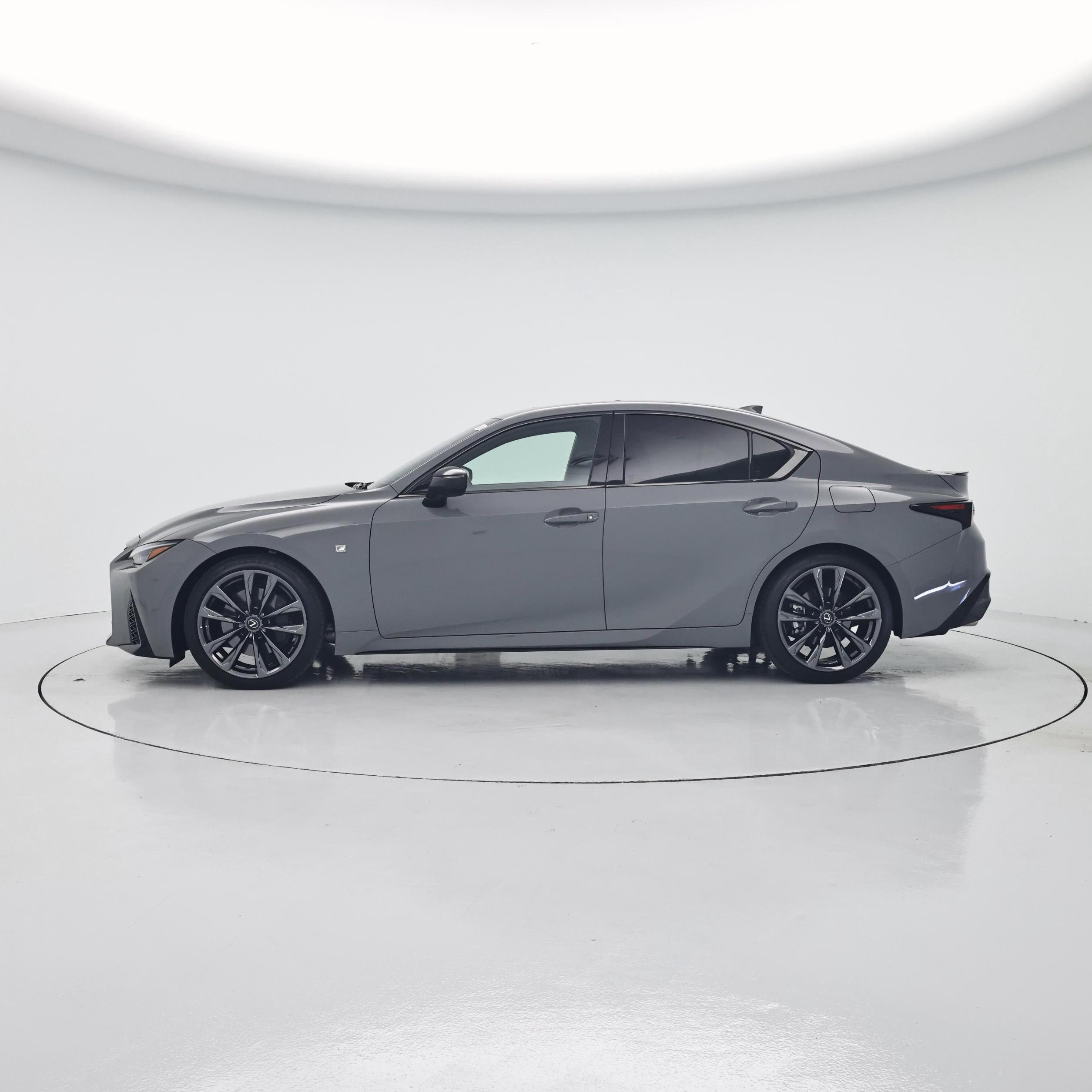 Thumbnail: 2025 Lexus IS - 3