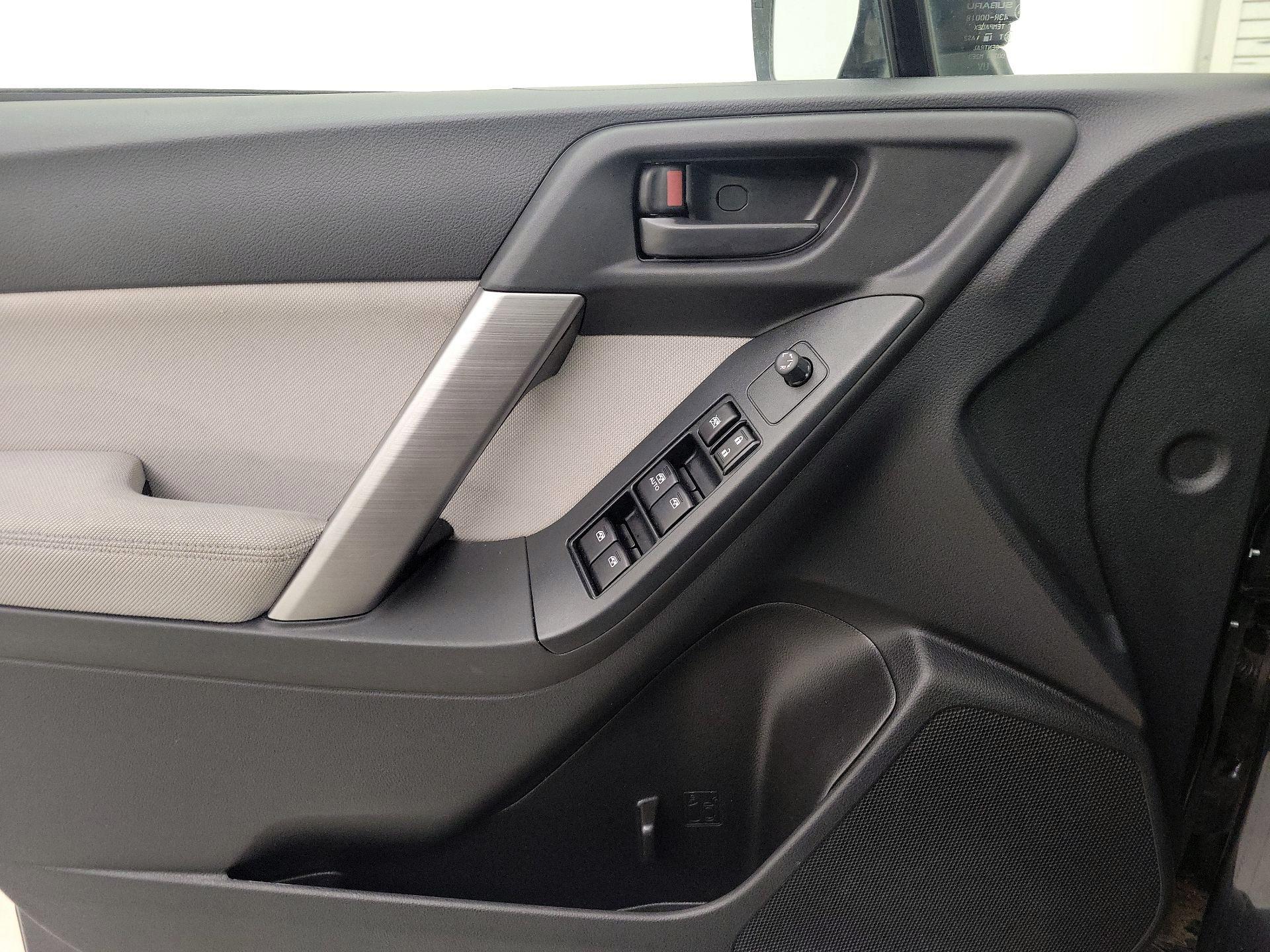 Thumbnail: 2014 Subaru Forester - 12