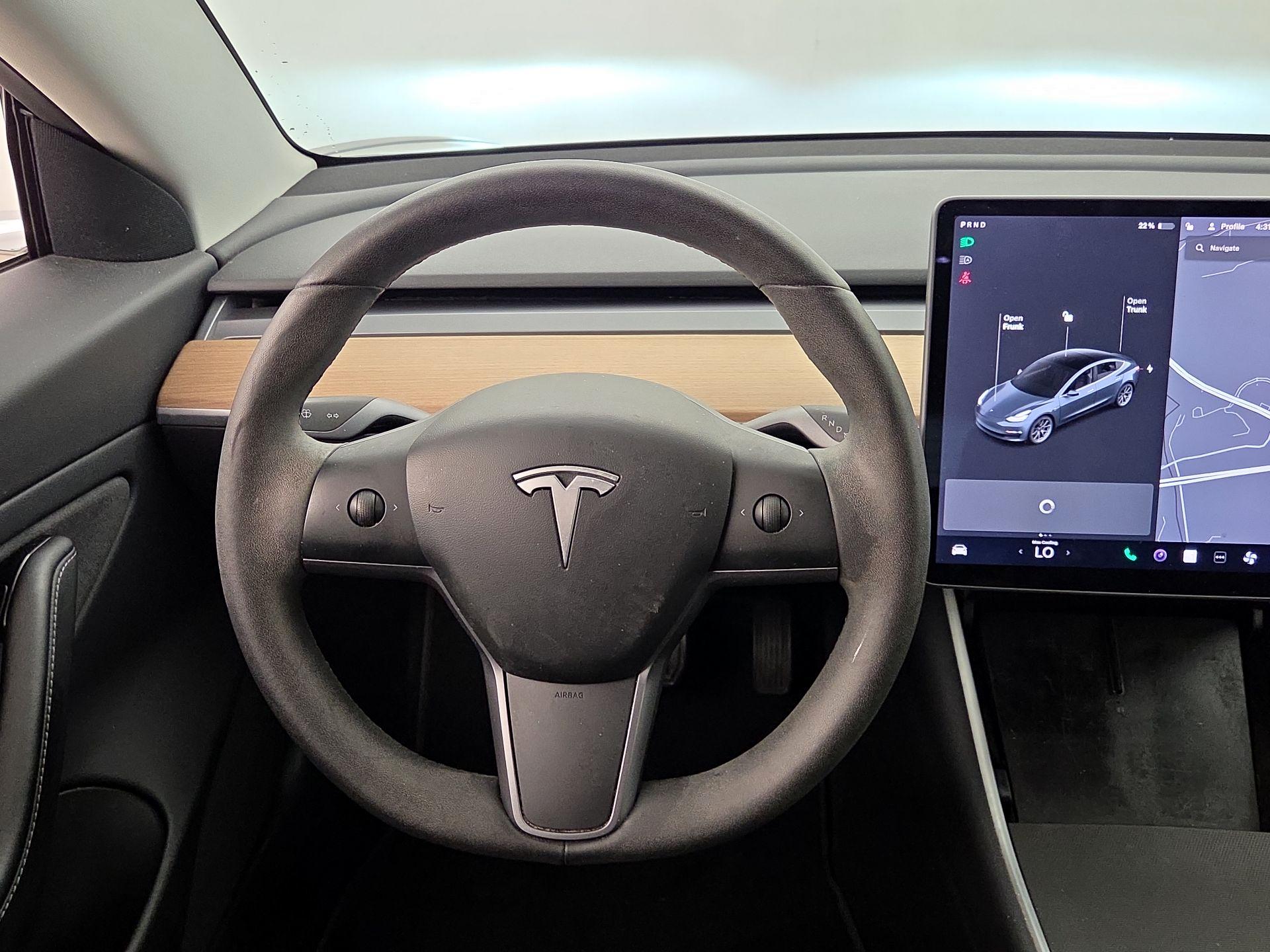 Thumbnail: 2019 Tesla Model 3 - 10