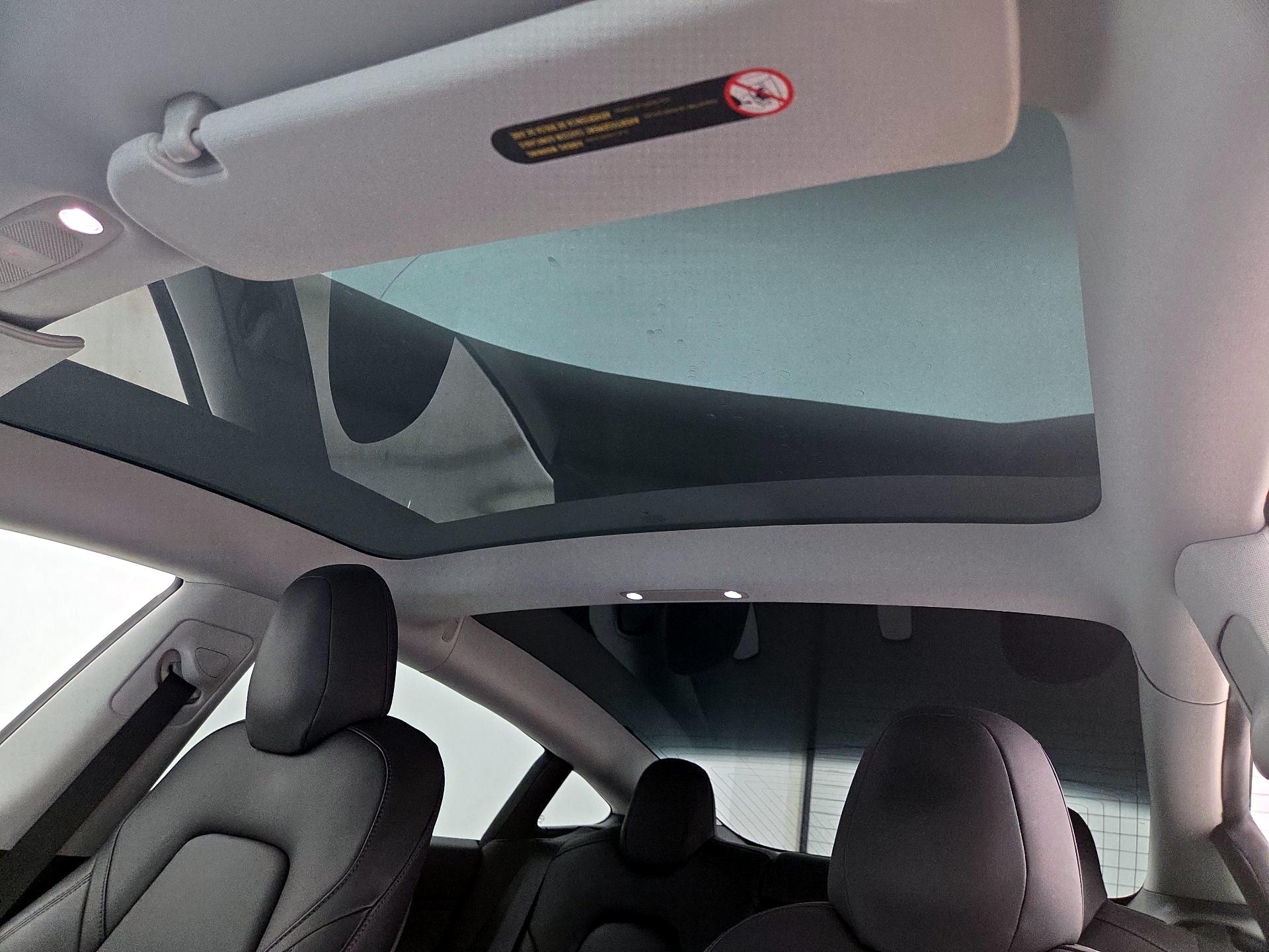 Thumbnail: 2019 Tesla Model 3 - 19