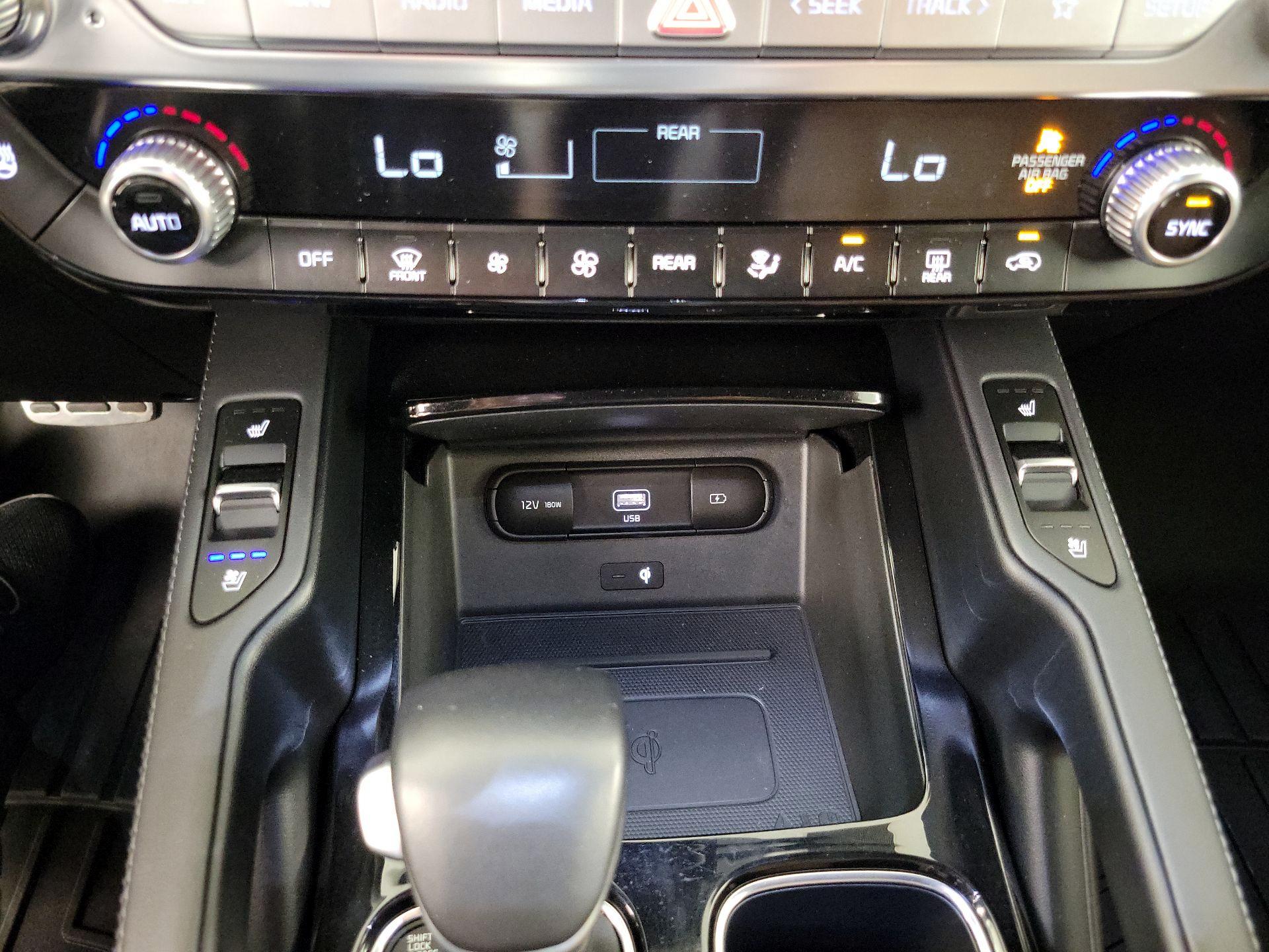 Thumbnail: 2022 Kia Telluride - 17