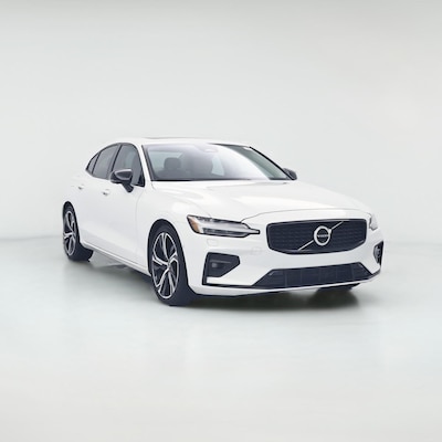 2024 Volvo S60 B5 Ultimate Dark Theme