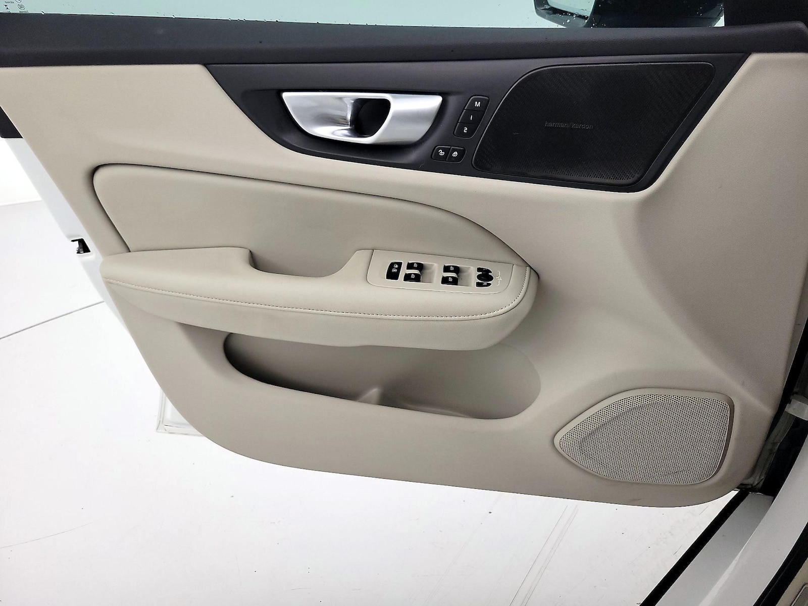 2024 Volvo S60 Ultimate - Photo 13
