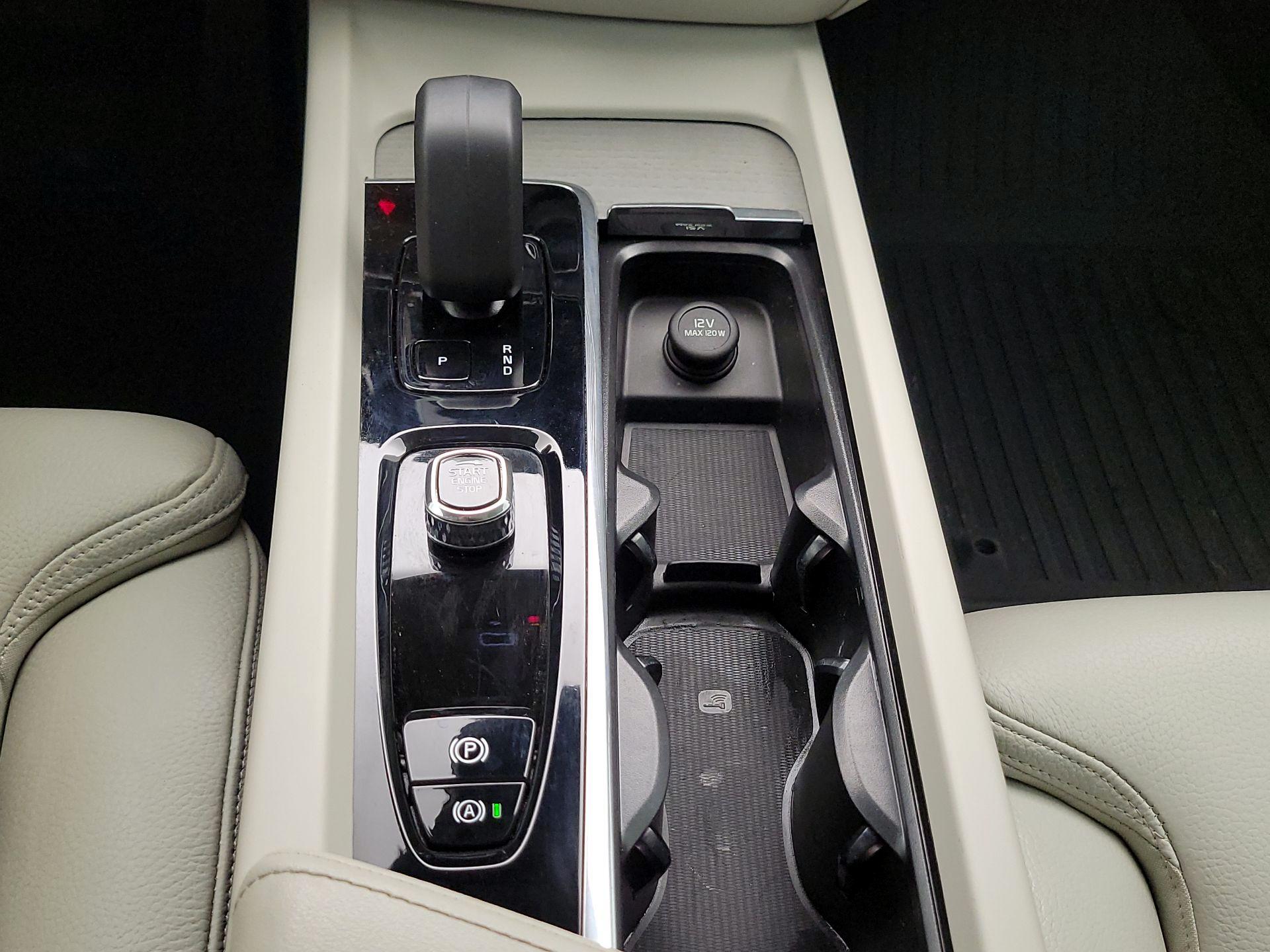 Thumbnail: 2024 Volvo S60 - 18