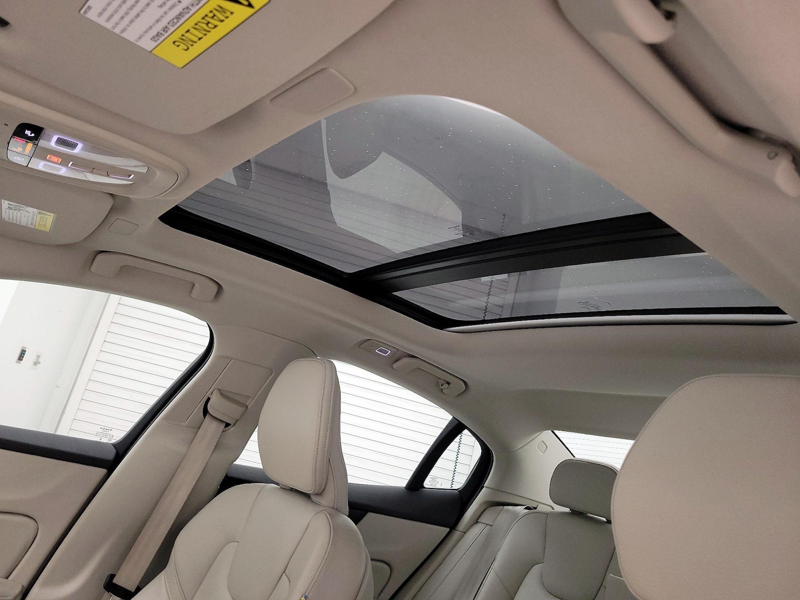 2024 Volvo S60 Ultimate - Photo 21