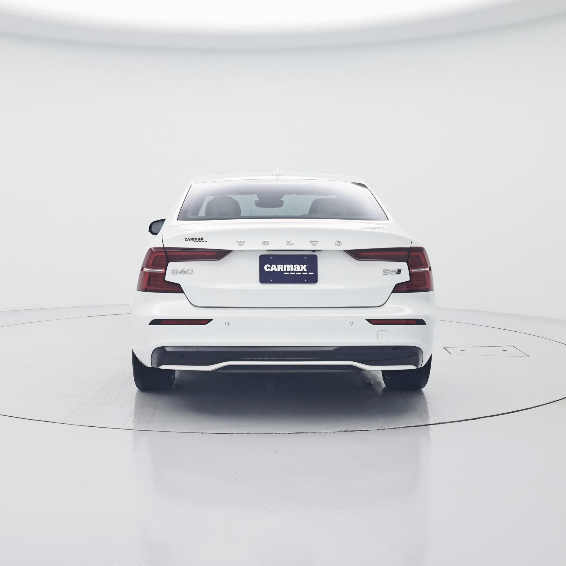 Thumbnail: 2024 Volvo S60 - 6