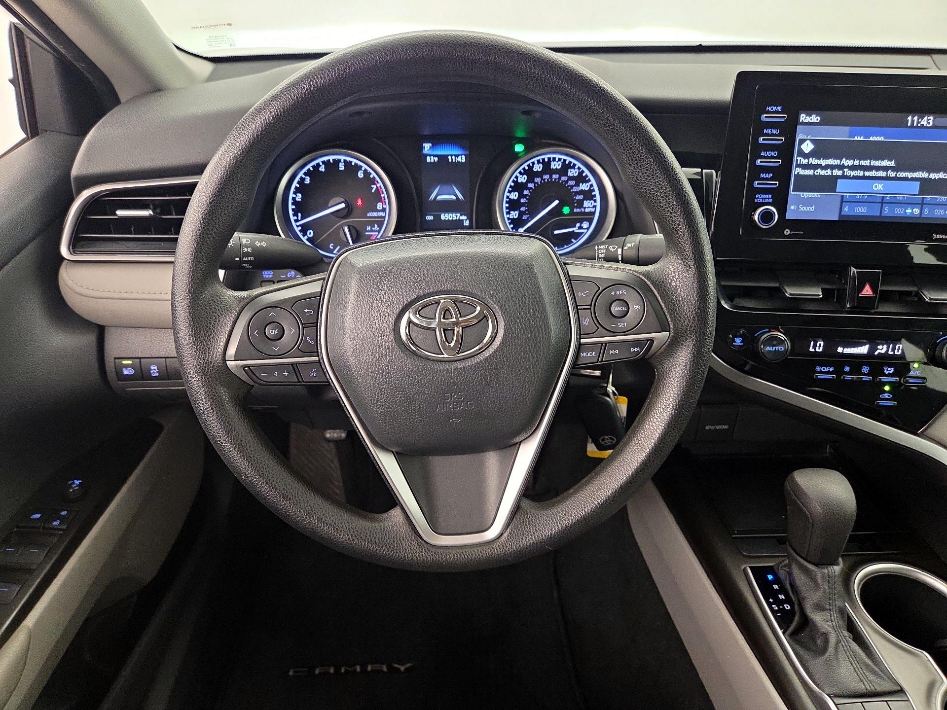 Thumbnail: 2022 Toyota Camry - 10